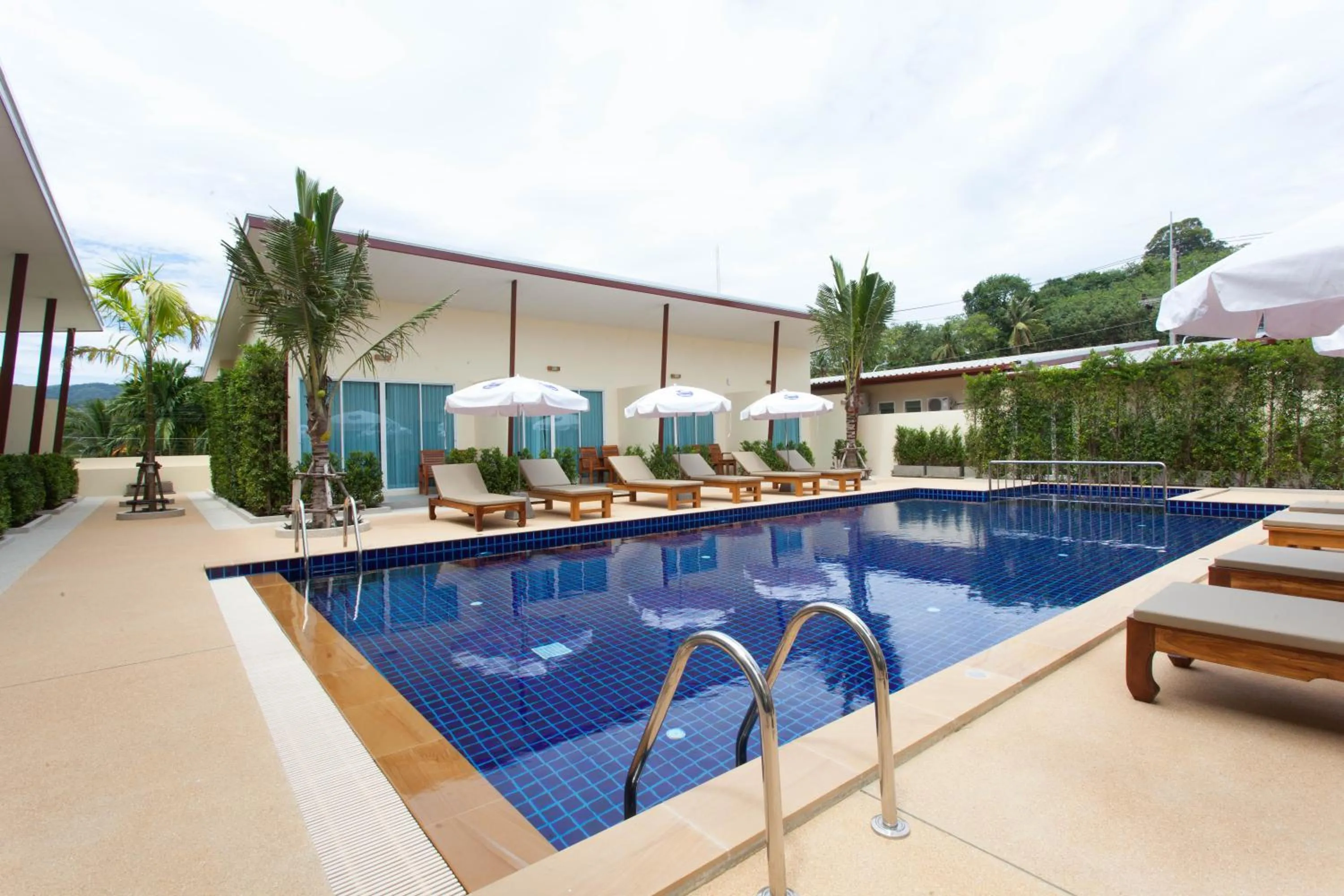 Swimming pool in Chalong Princess Pool Villa Resort SHA EXTRA PLUS
