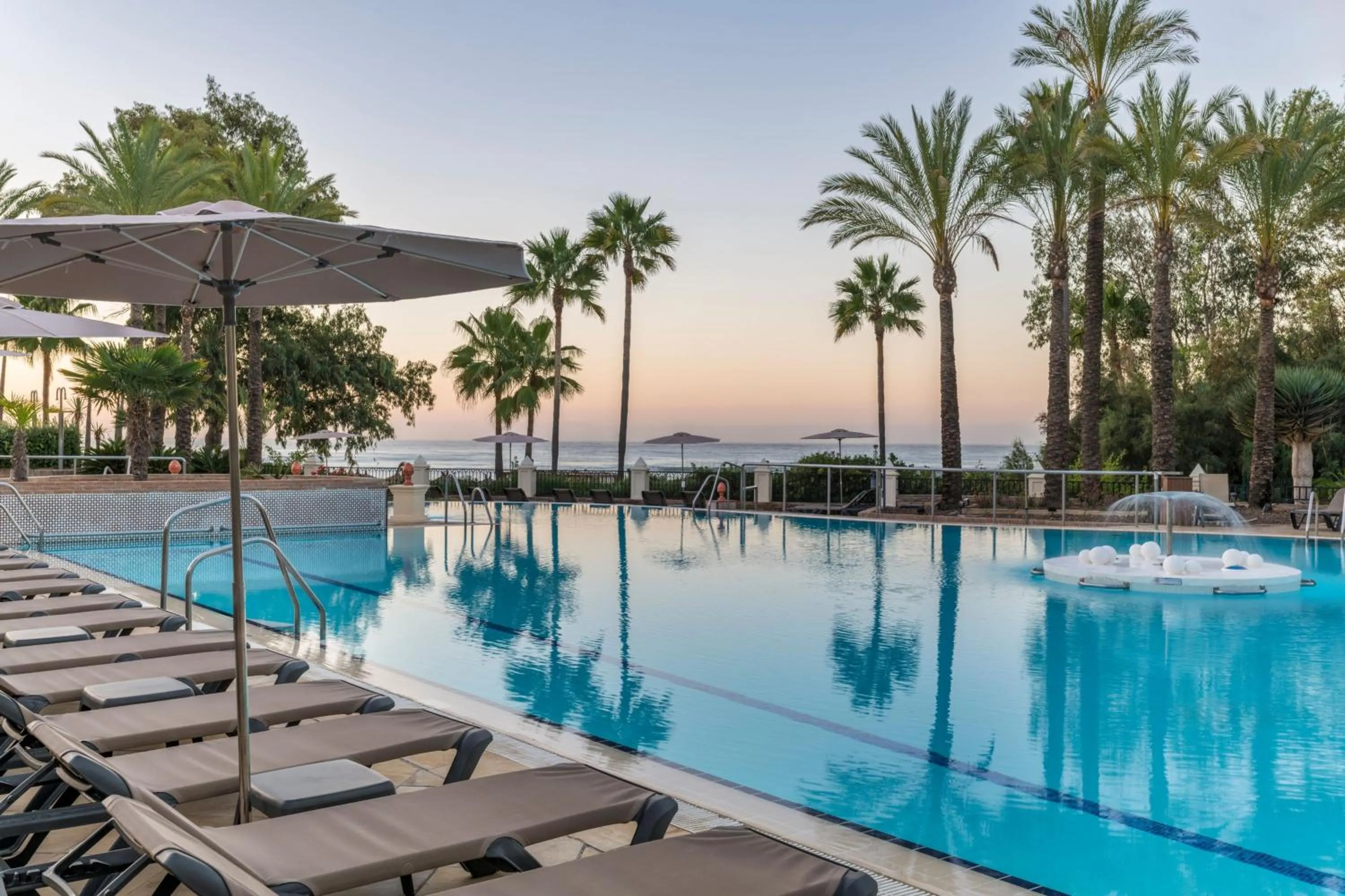 Swimming pool in Marriott's Playa Andaluza