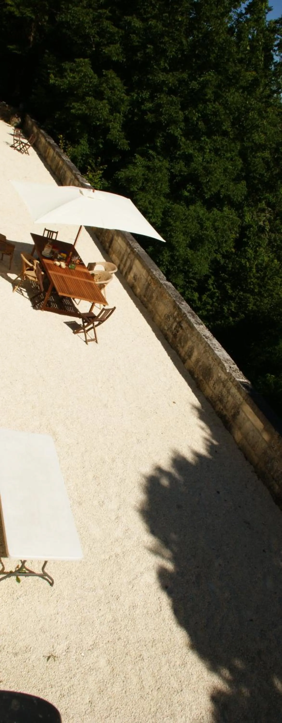 Restaurant/places to eat in Château de La Combe