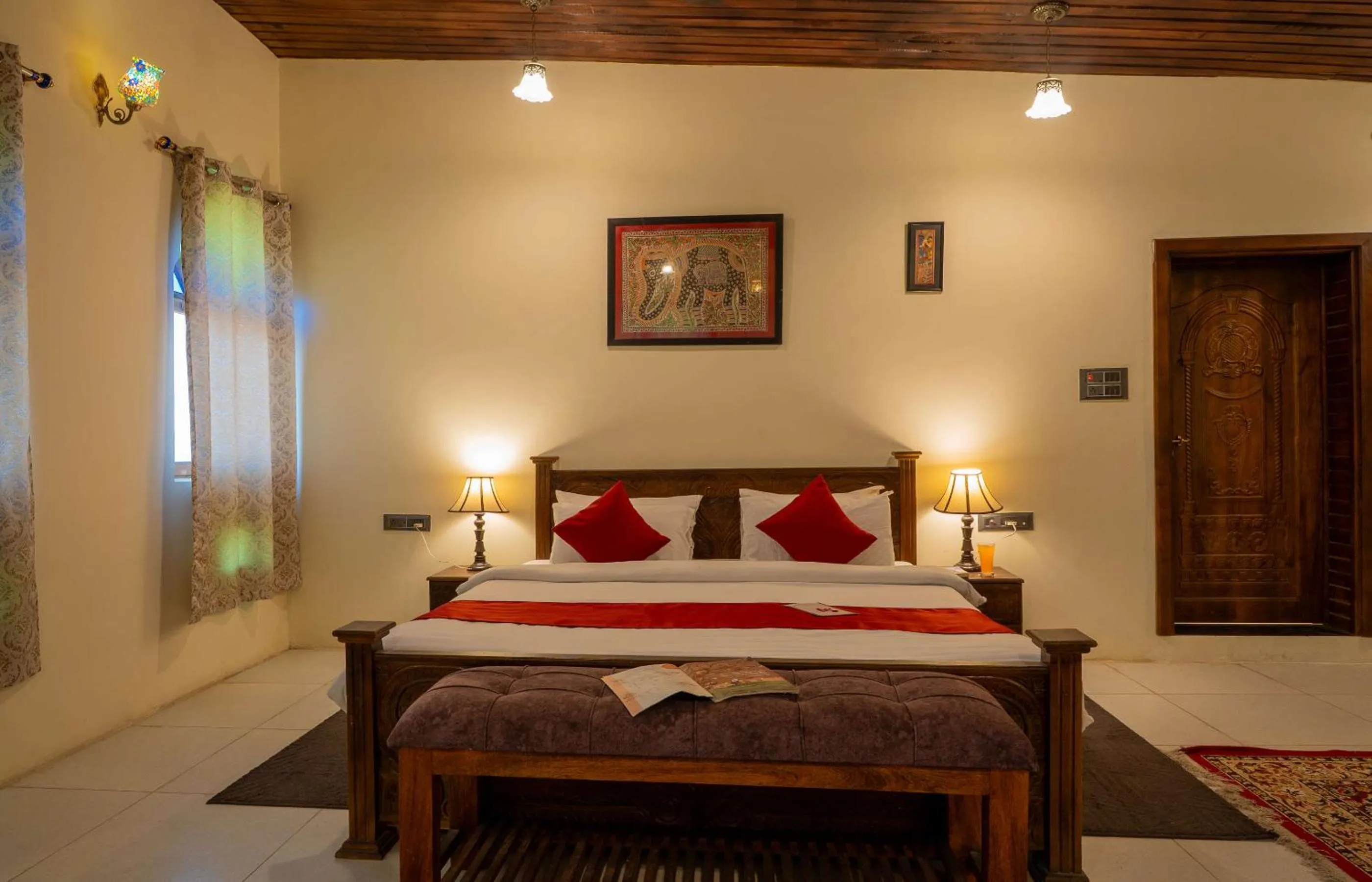 Bedroom, Bed in Hotel Shahi Palace Mandawa