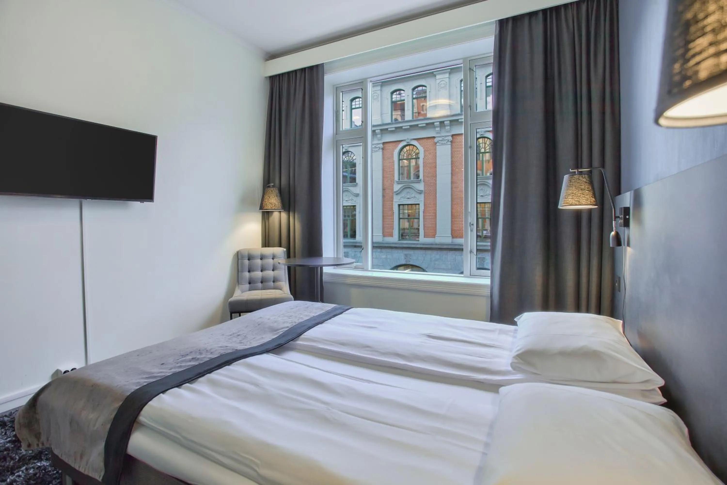 Photo of the whole room, Bed in Saga Hotel Oslo Central