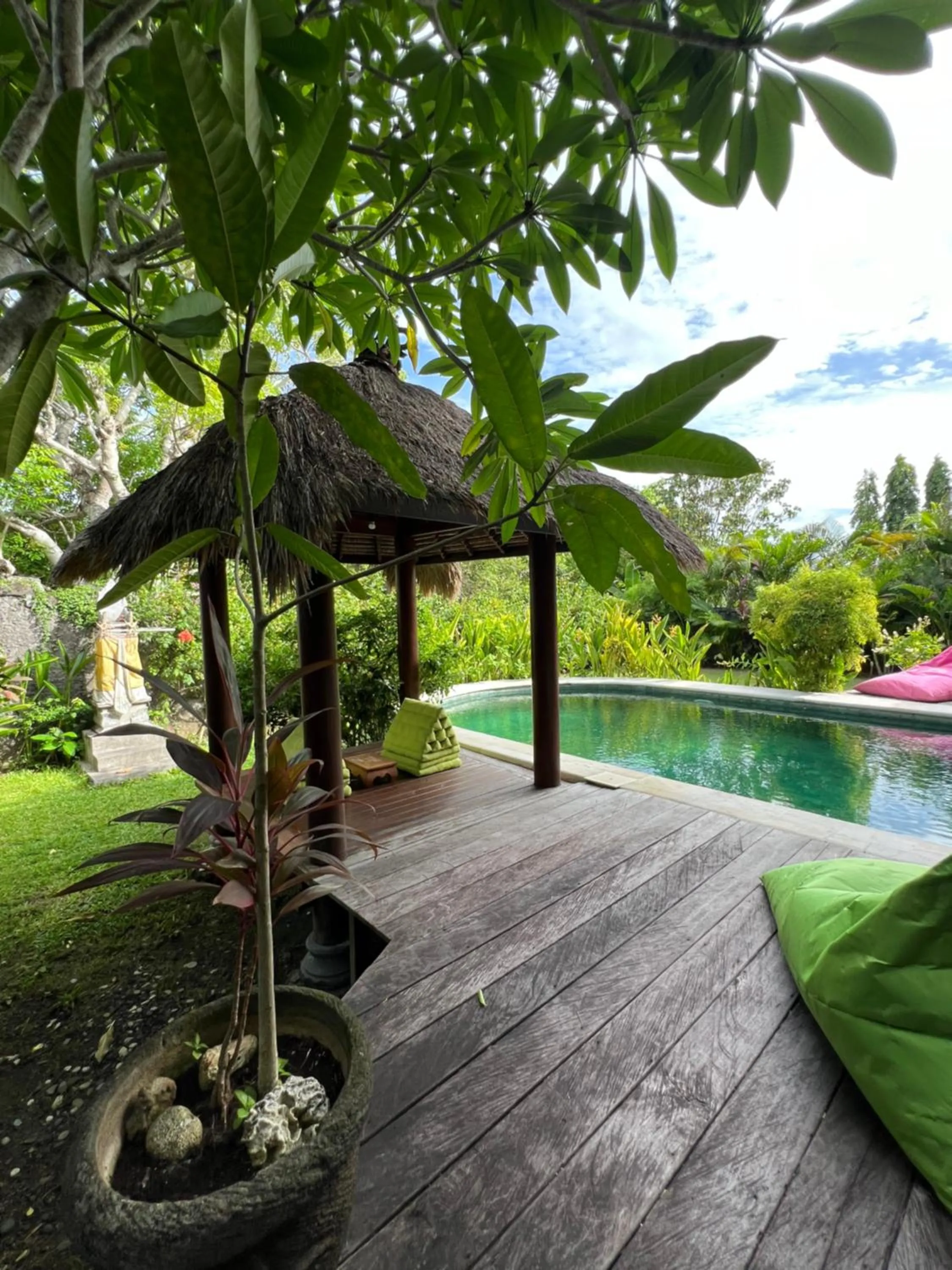 Natural landscape in Breezy Point Villas