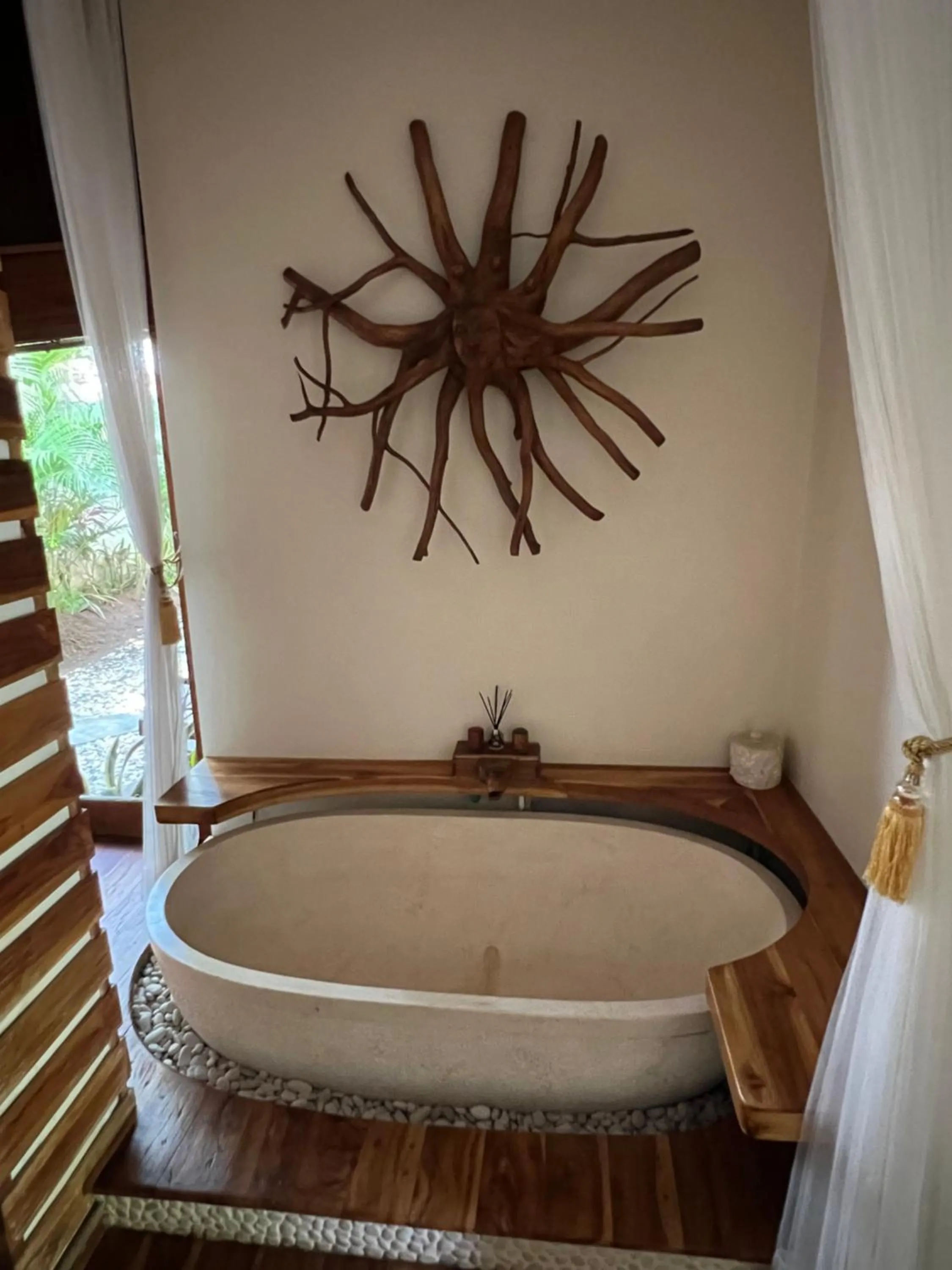 Bath in Breezy Point Villas