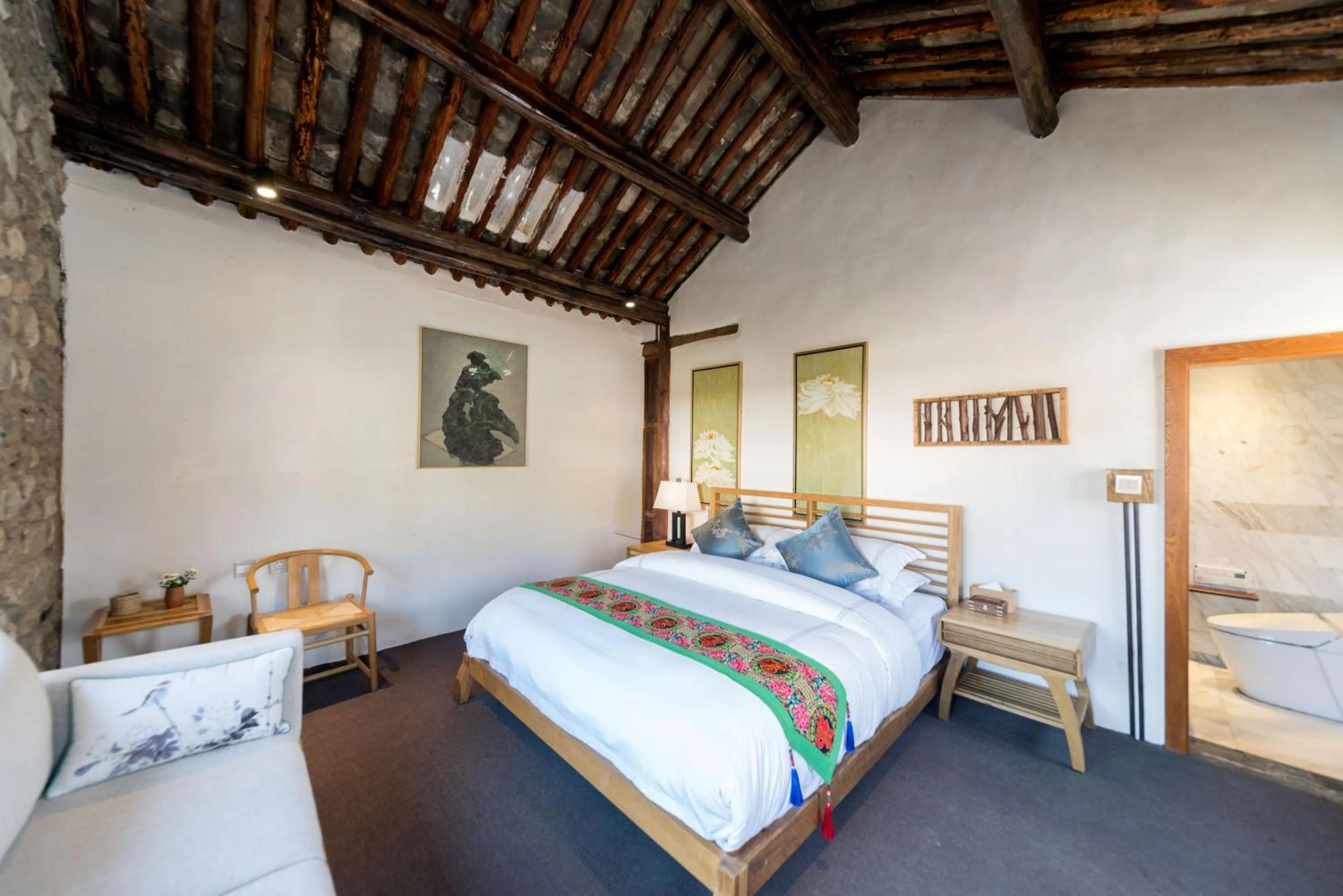 Bedroom, Bed in Dali Old Courtyard Boutique Inn