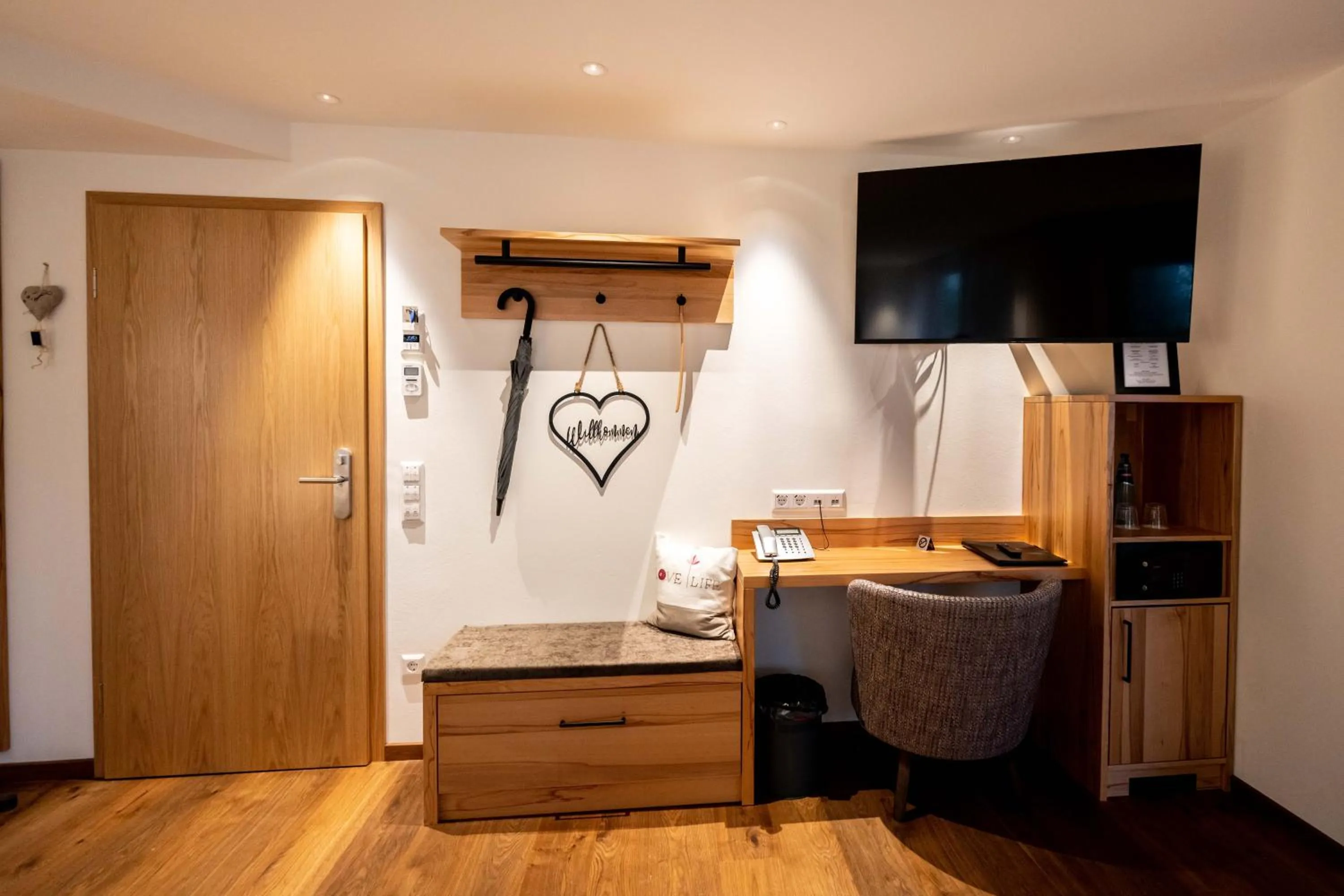 Photo of the whole room in Hotel Zum Ochsen