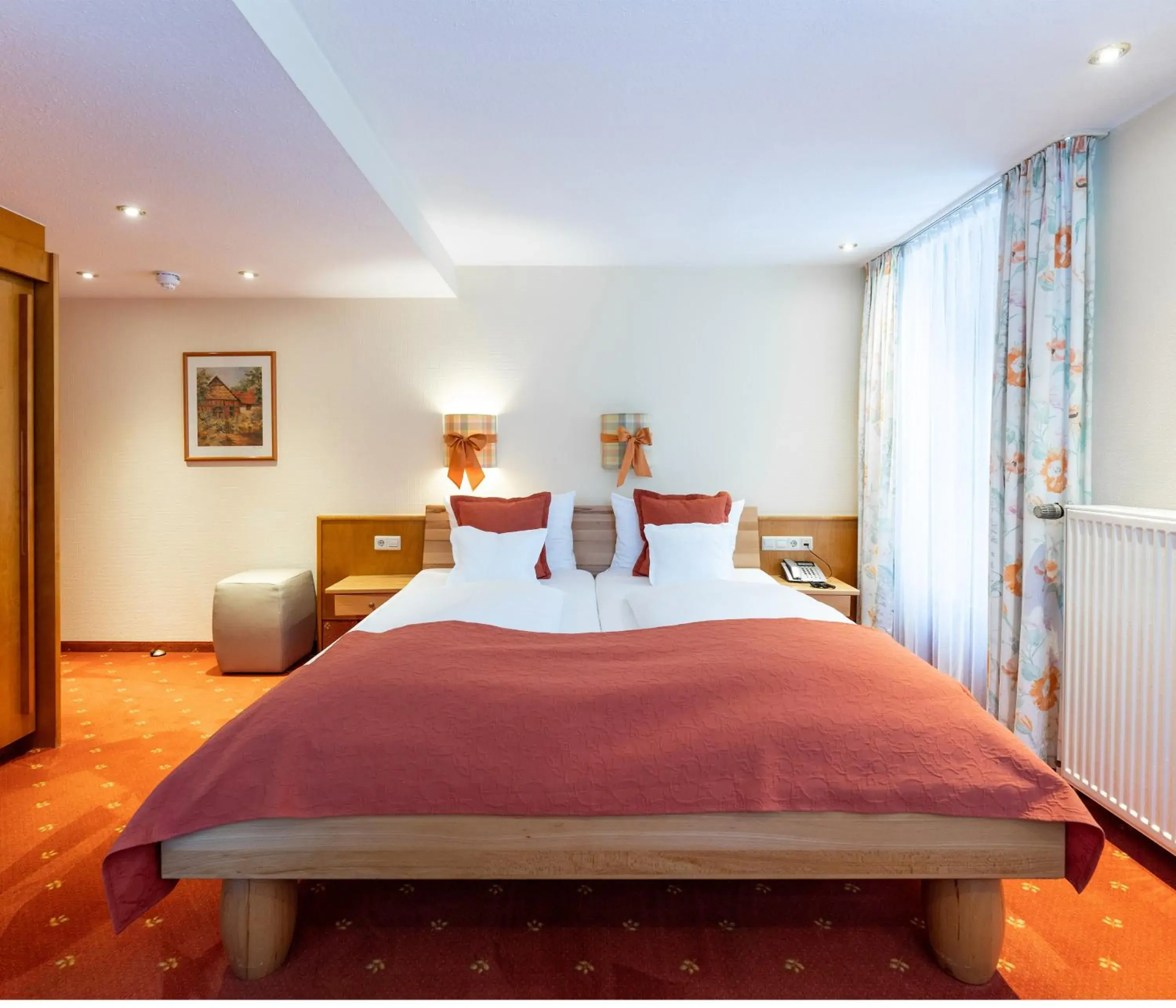 Basic Double Room - single occupancy in Hotel Zum Ochsen Basic Double Room - single occupancy in Hotel Zum Ochsen