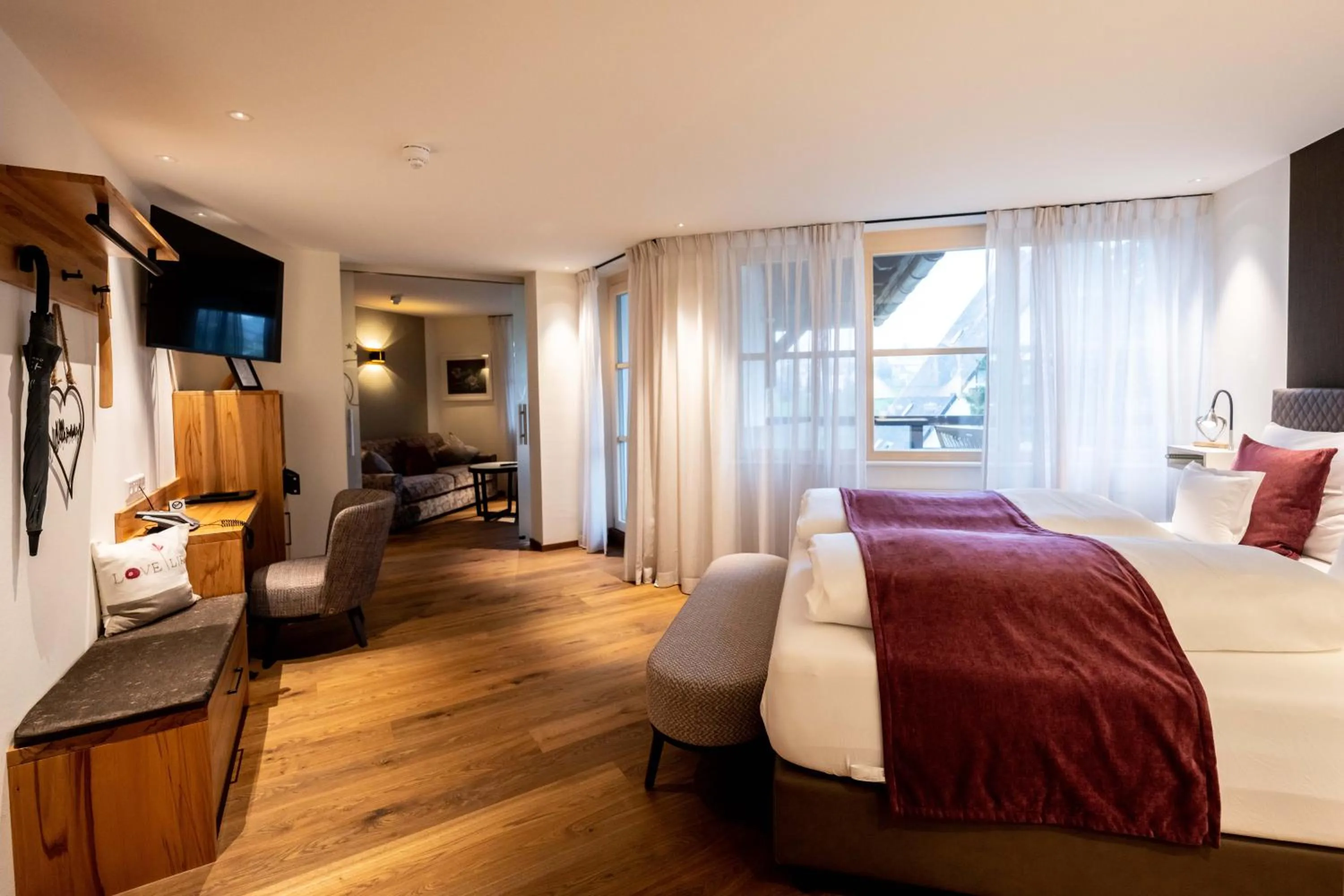 Photo of the whole room, Bed in Hotel Zum Ochsen