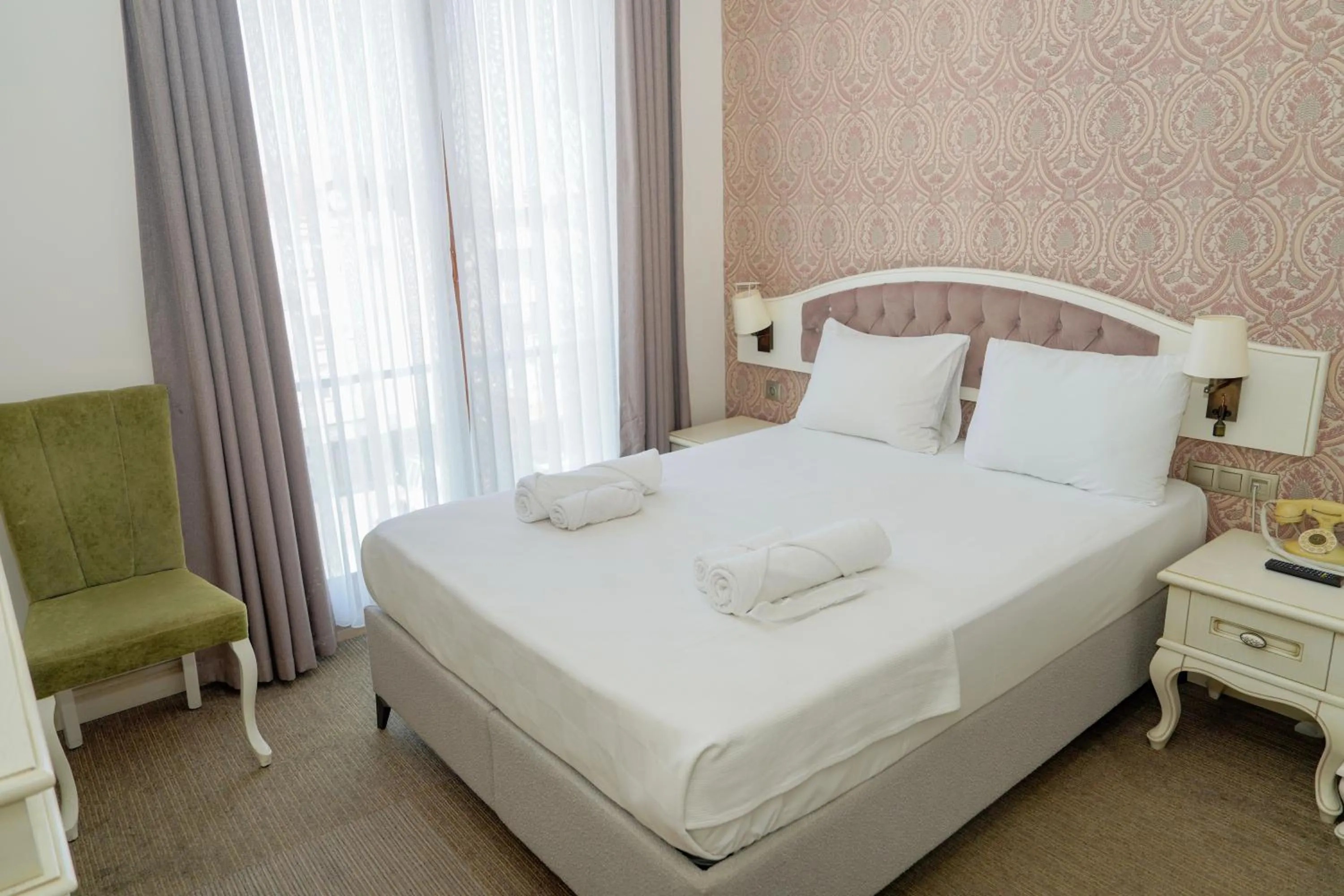 Bed in Hanzade Park Hotel