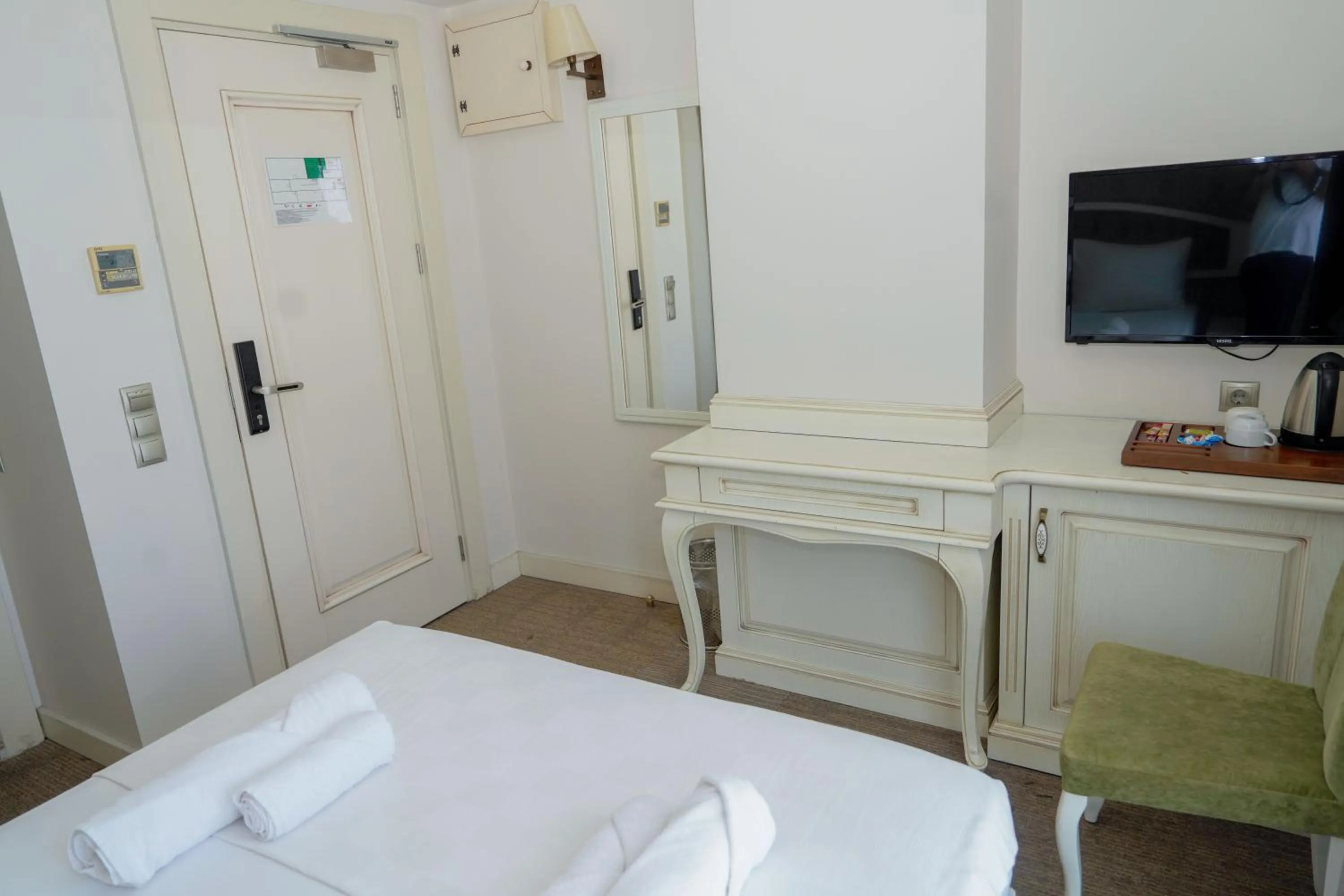 Bed in Hanzade Park Hotel