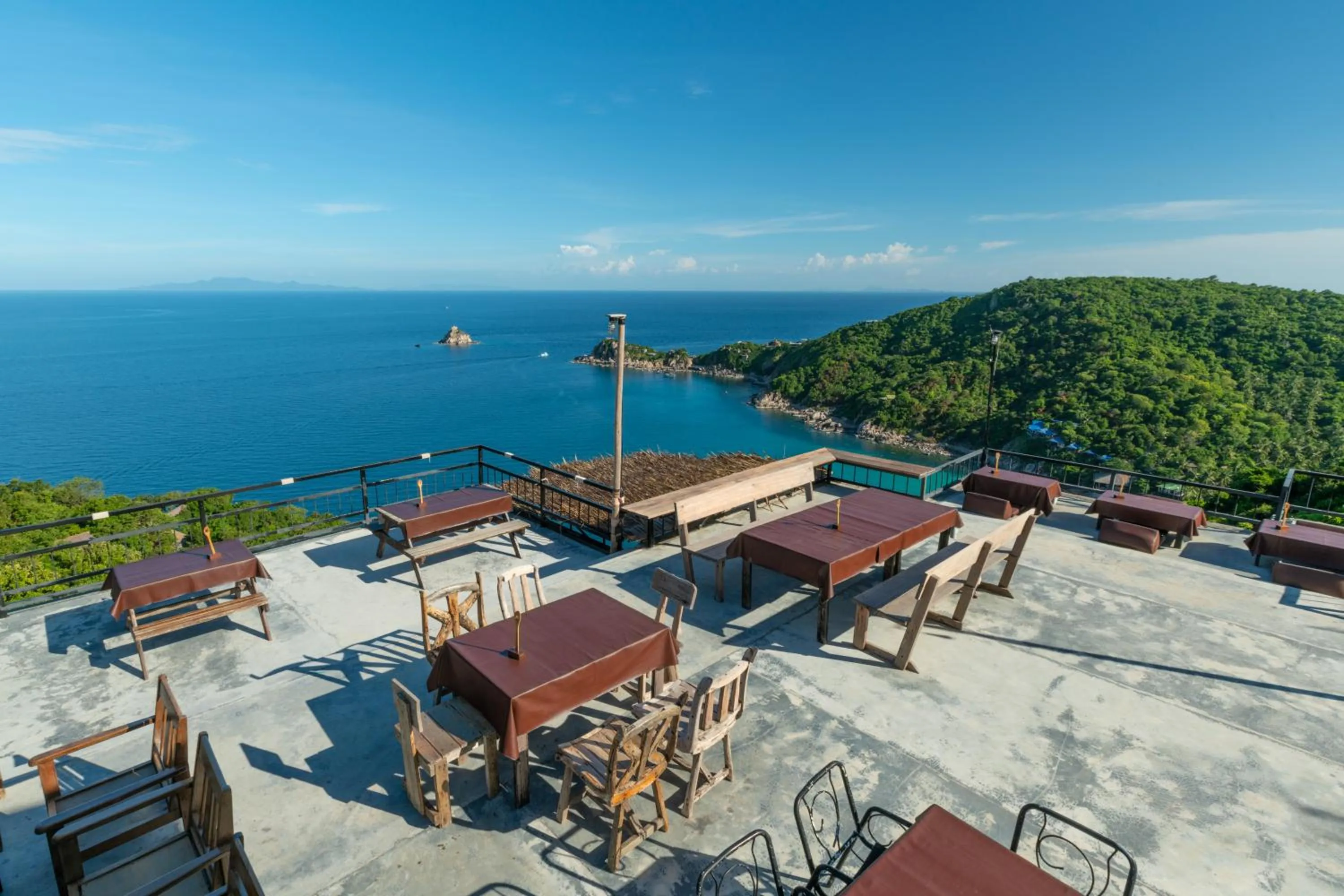 Restaurant/places to eat in Blue Heaven Resort Koh Tao