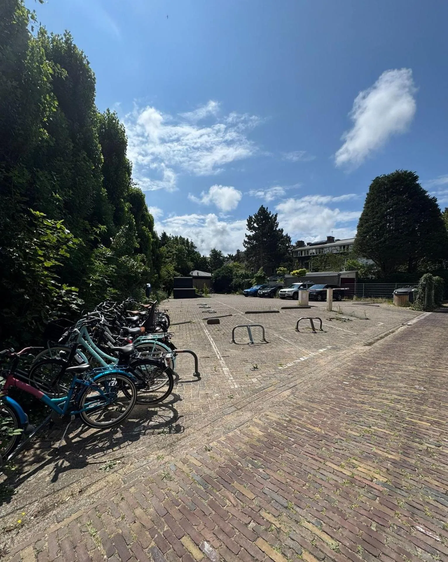 Parking in B-aparthotel Kennedy