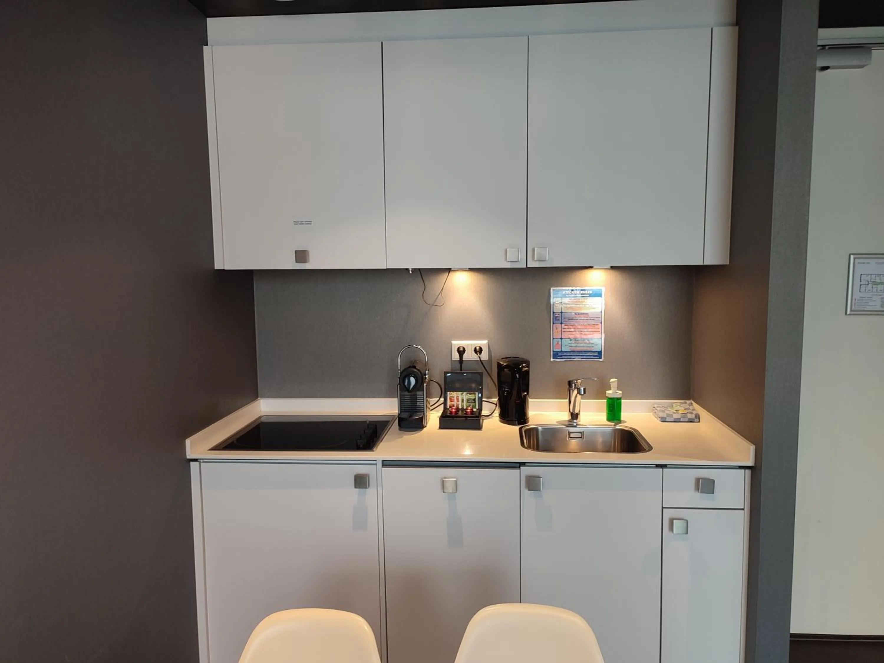 kitchen in B-aparthotel Kennedy