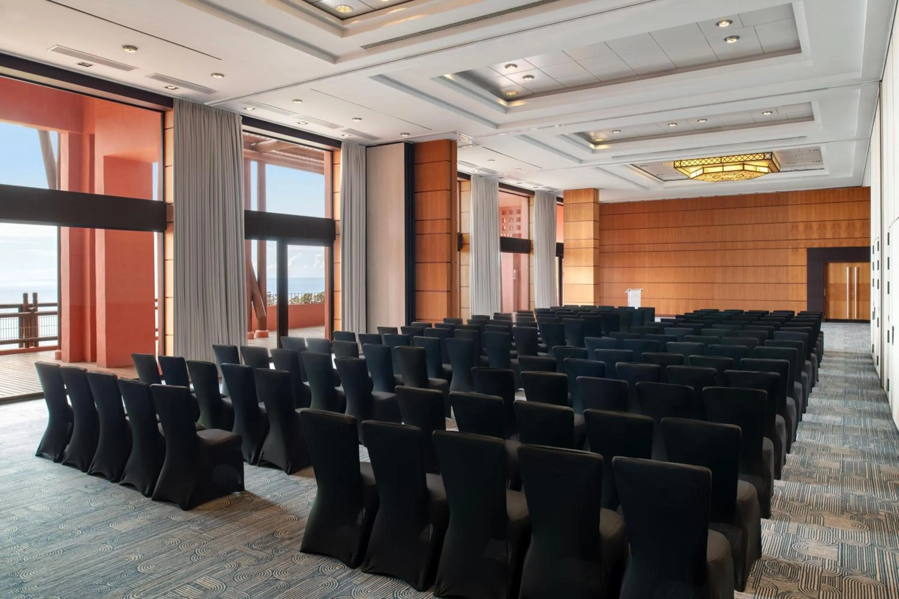 Entertainment in The Ritz-Carlton Tenerife, Abama