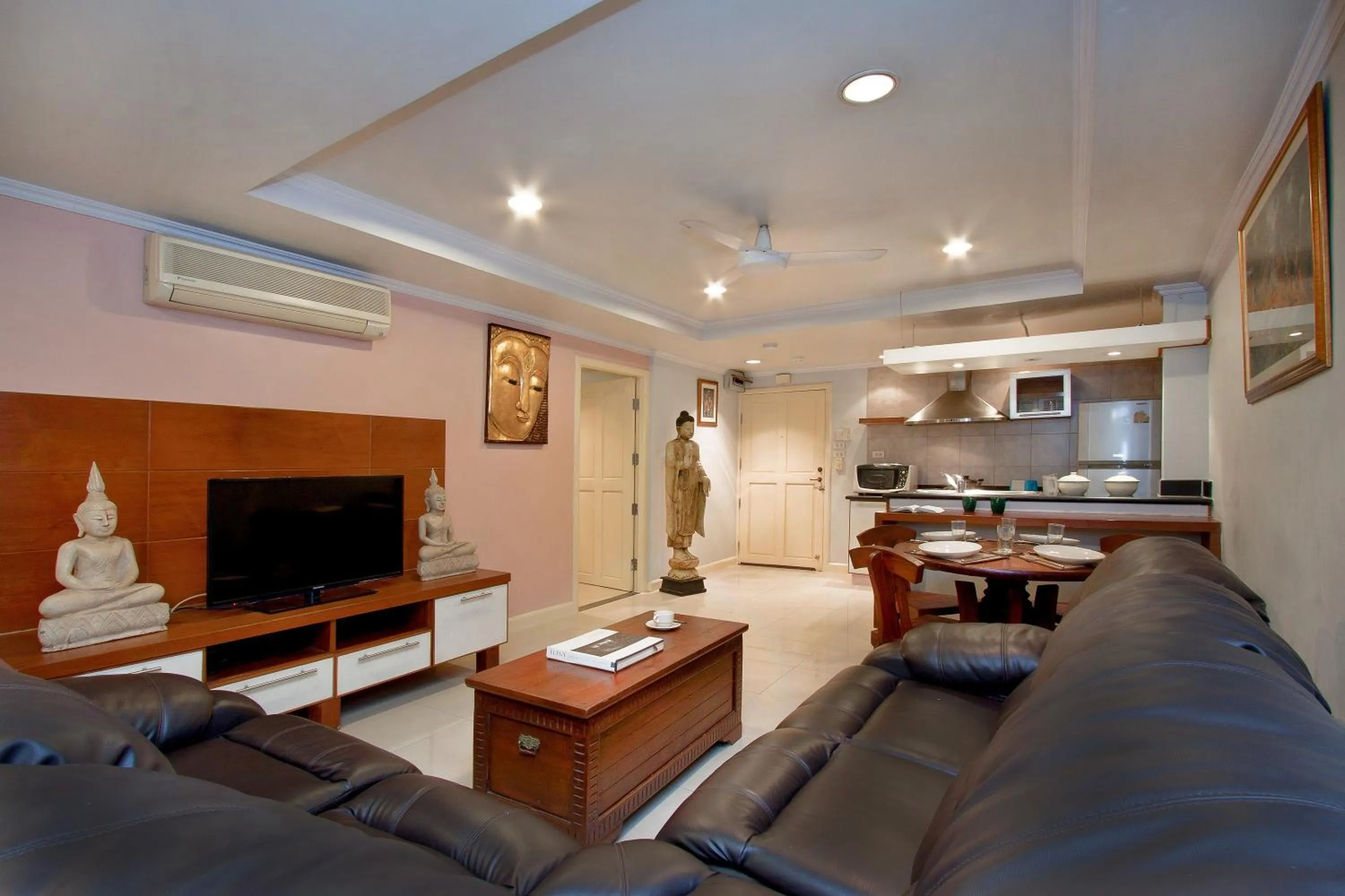 Living room in Argyle Apartments Pattaya