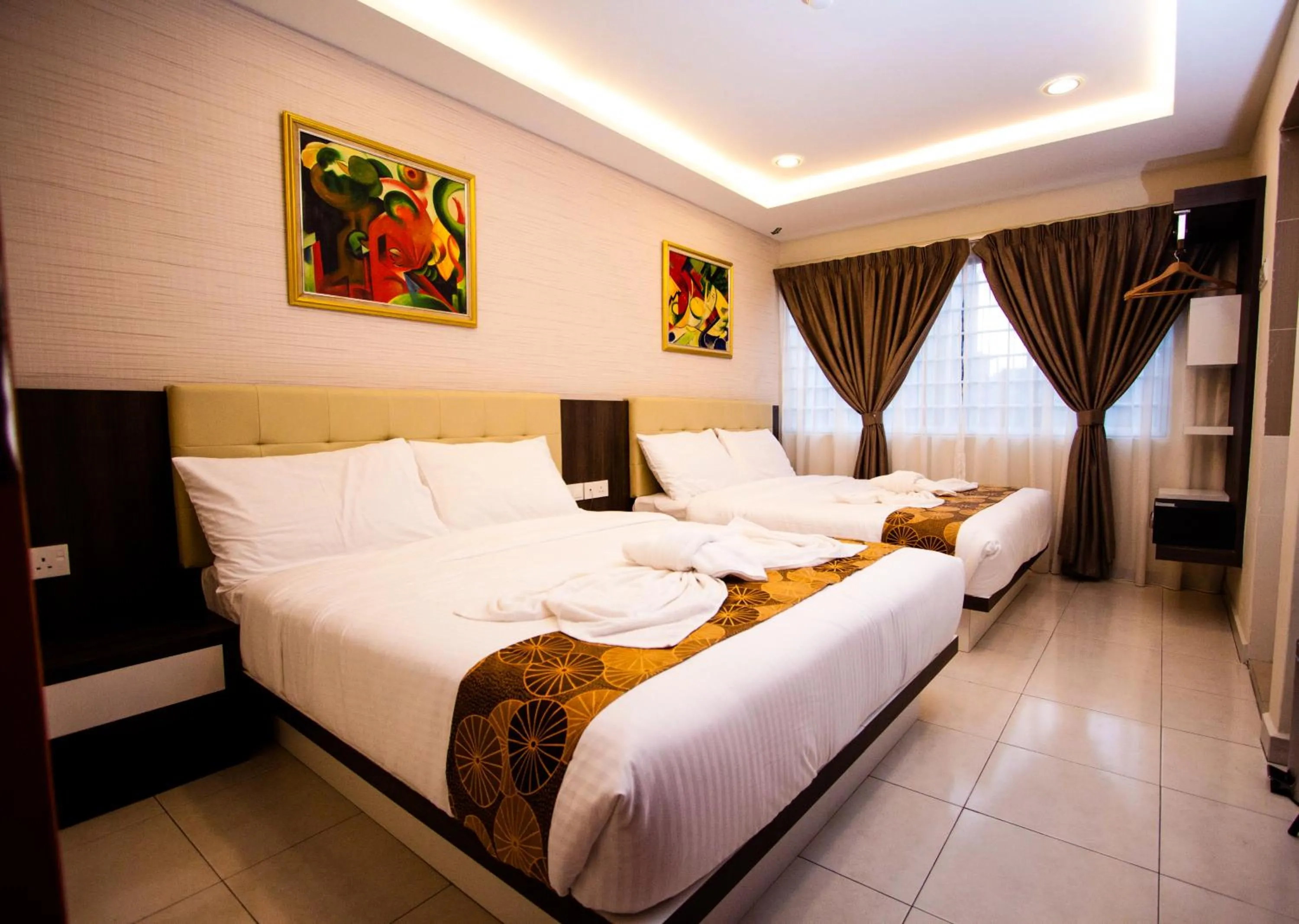 Day, Bed in Louis Hotel