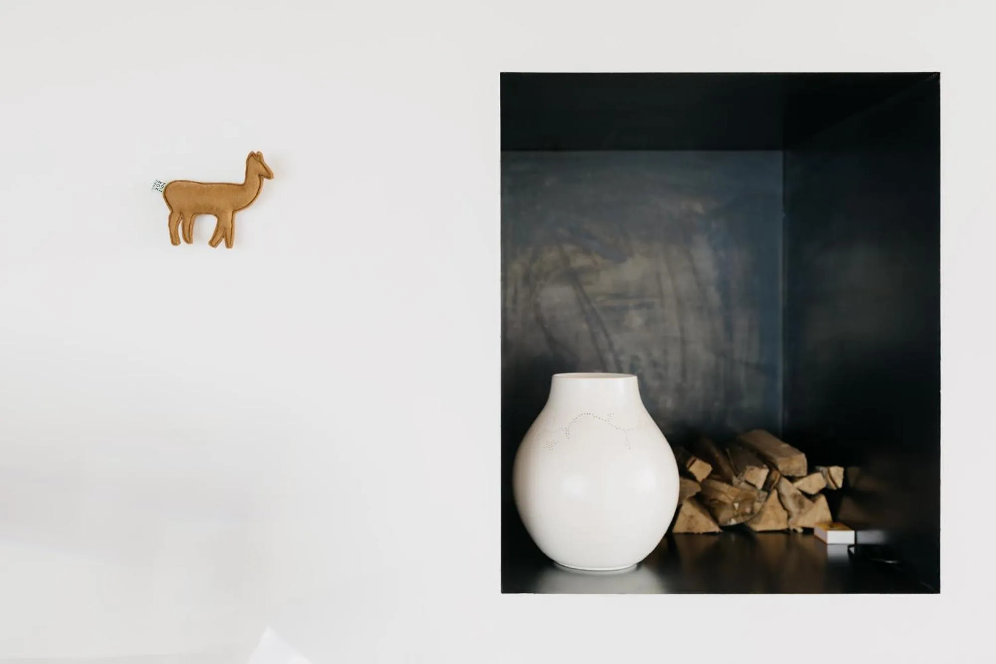 Decorative detail in LAMA Appartement