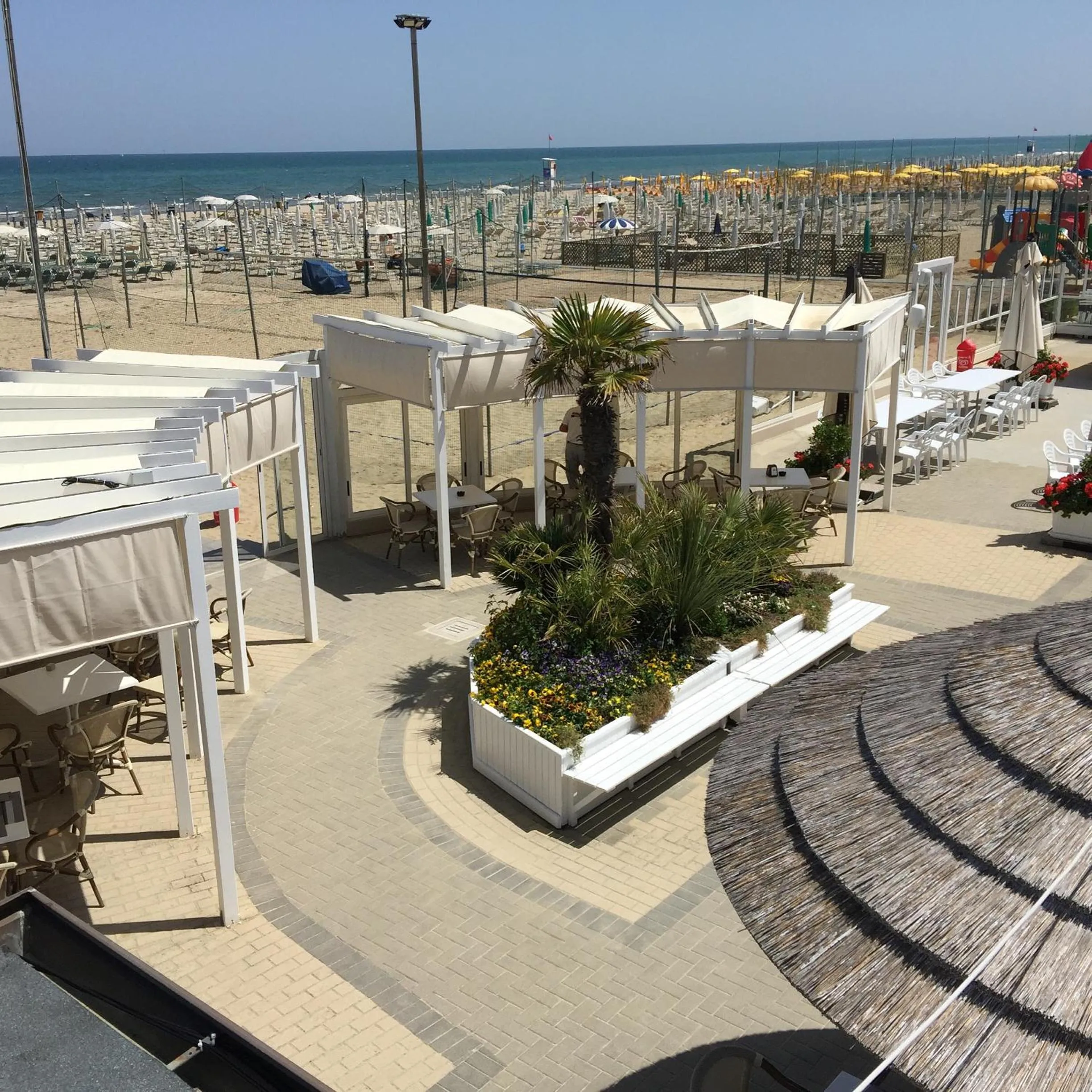 Beach in Pinetina Mare Baby Family Hotel