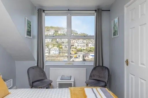 Bridgeside Guest House