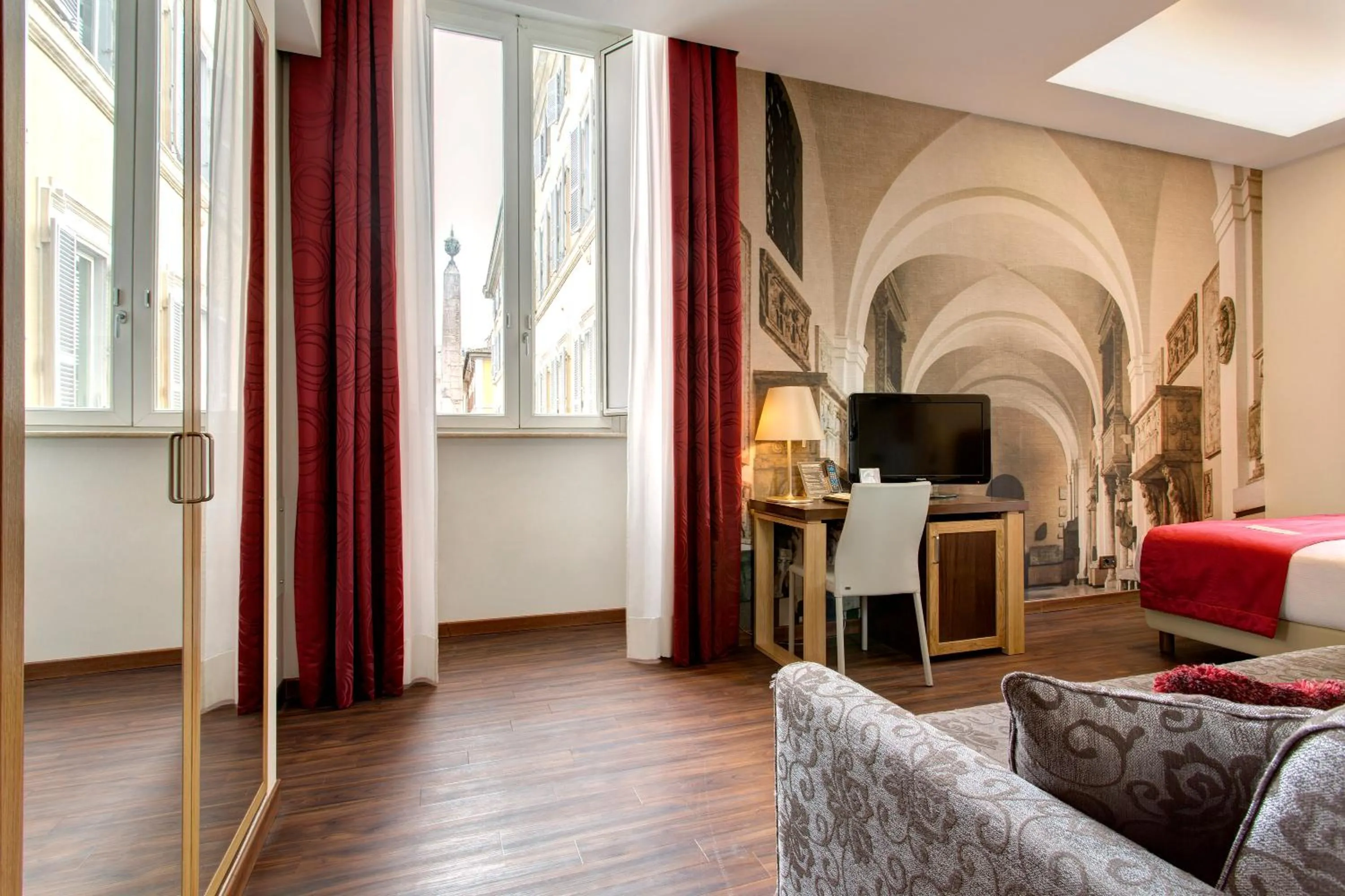 TV and multimedia in Hotel Nazionale