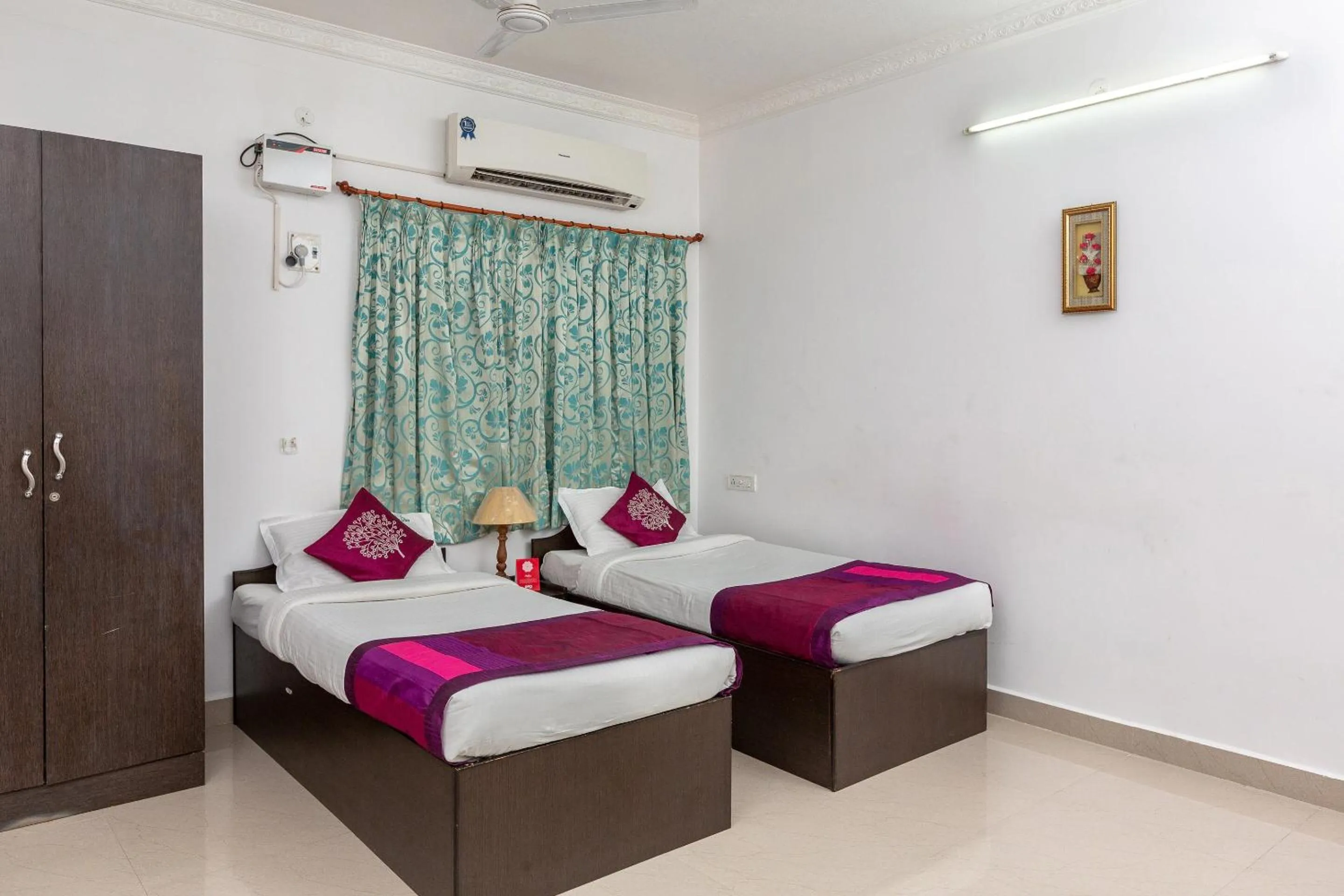 Bedroom in Olive Apartments