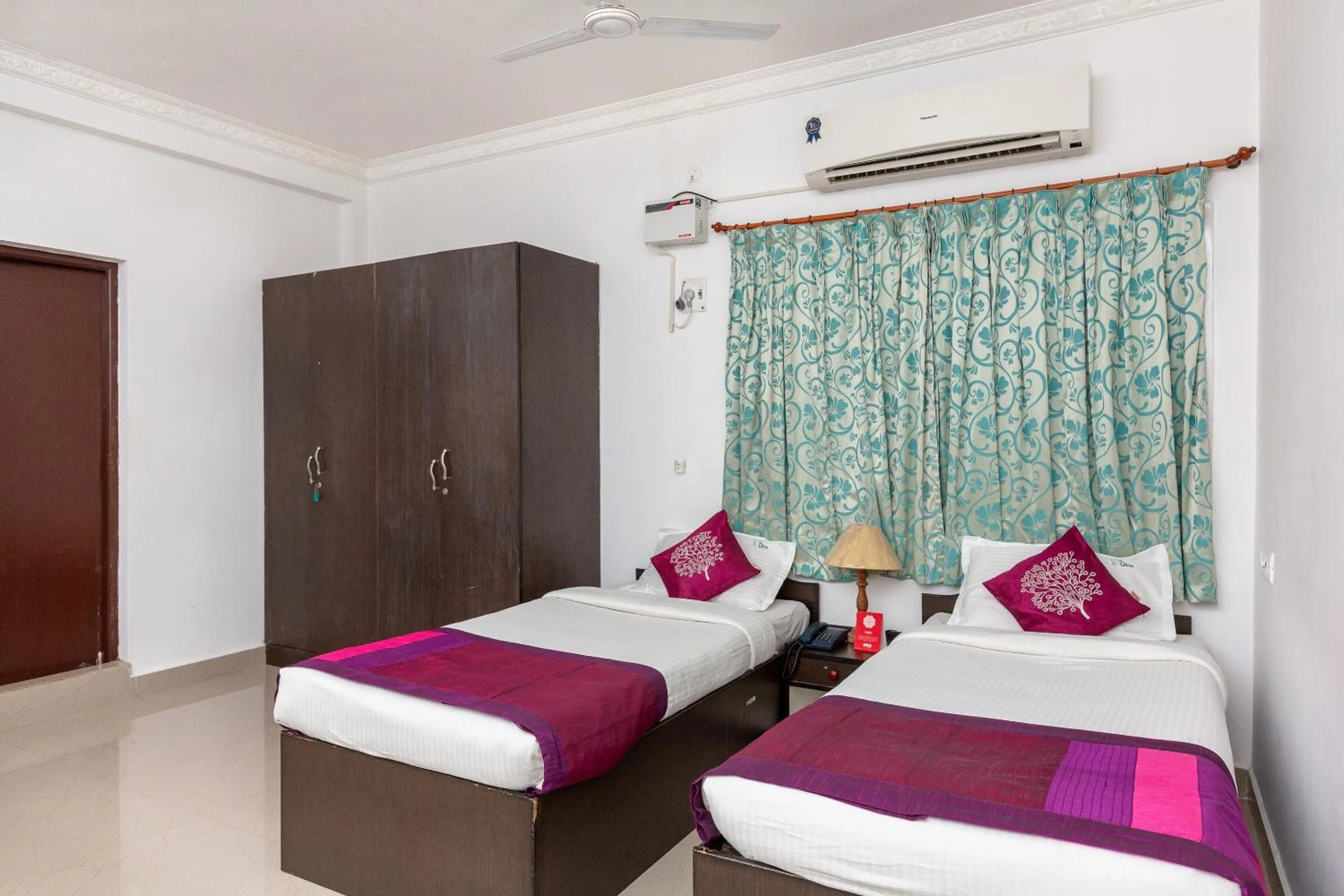 Bedroom in Olive Apartments