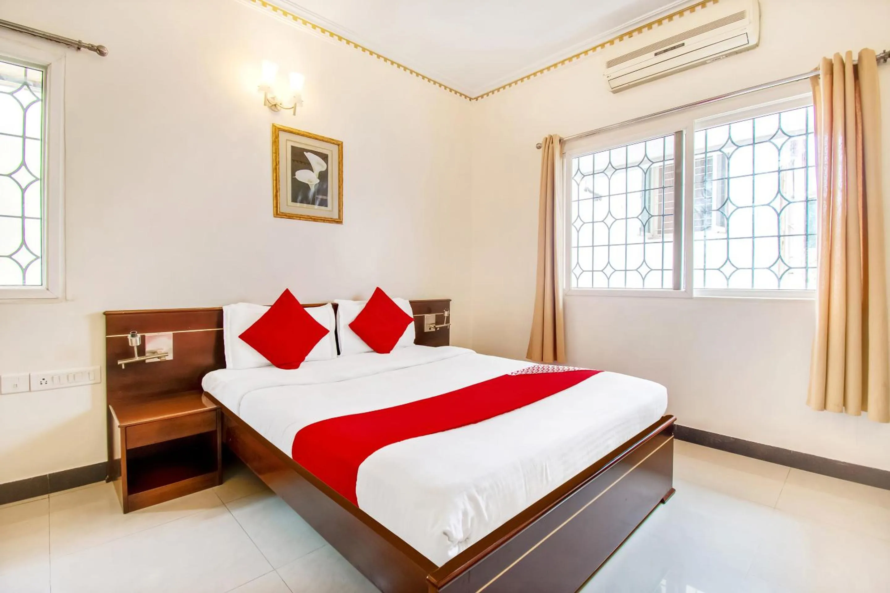 Bedroom, Bed in Super Hotel O Resida Elite Service Apartments Near Manipal hospital