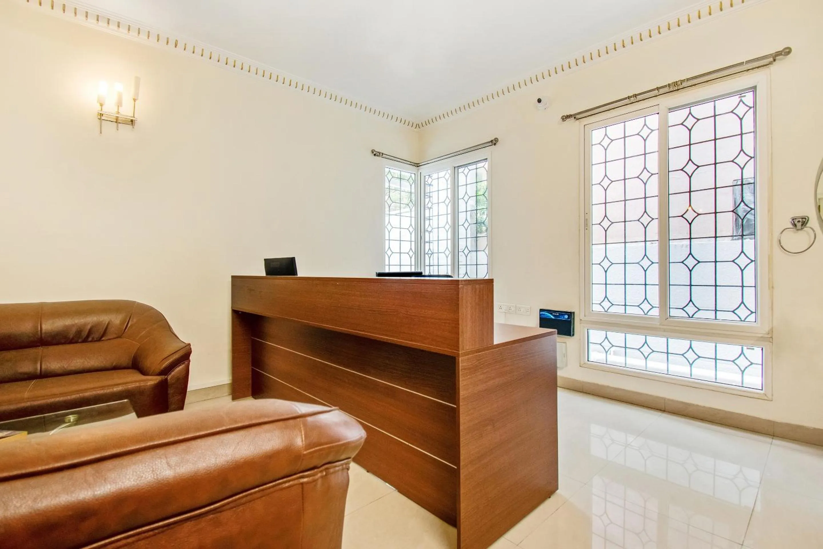 Lobby or reception in Super Hotel O Resida Elite Service Apartments Near Manipal hospital