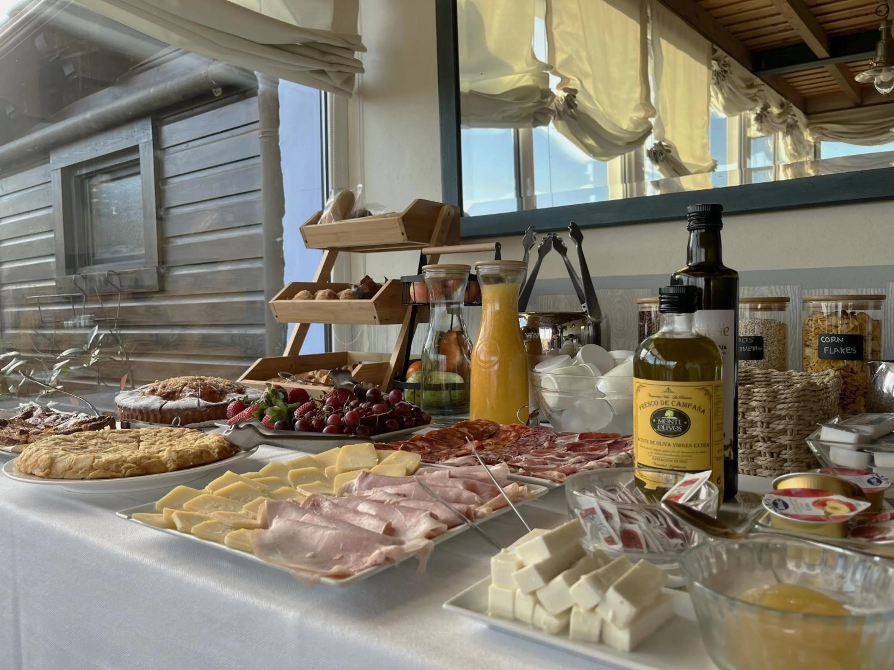 Breakfast in Hotel Mirador del Sella