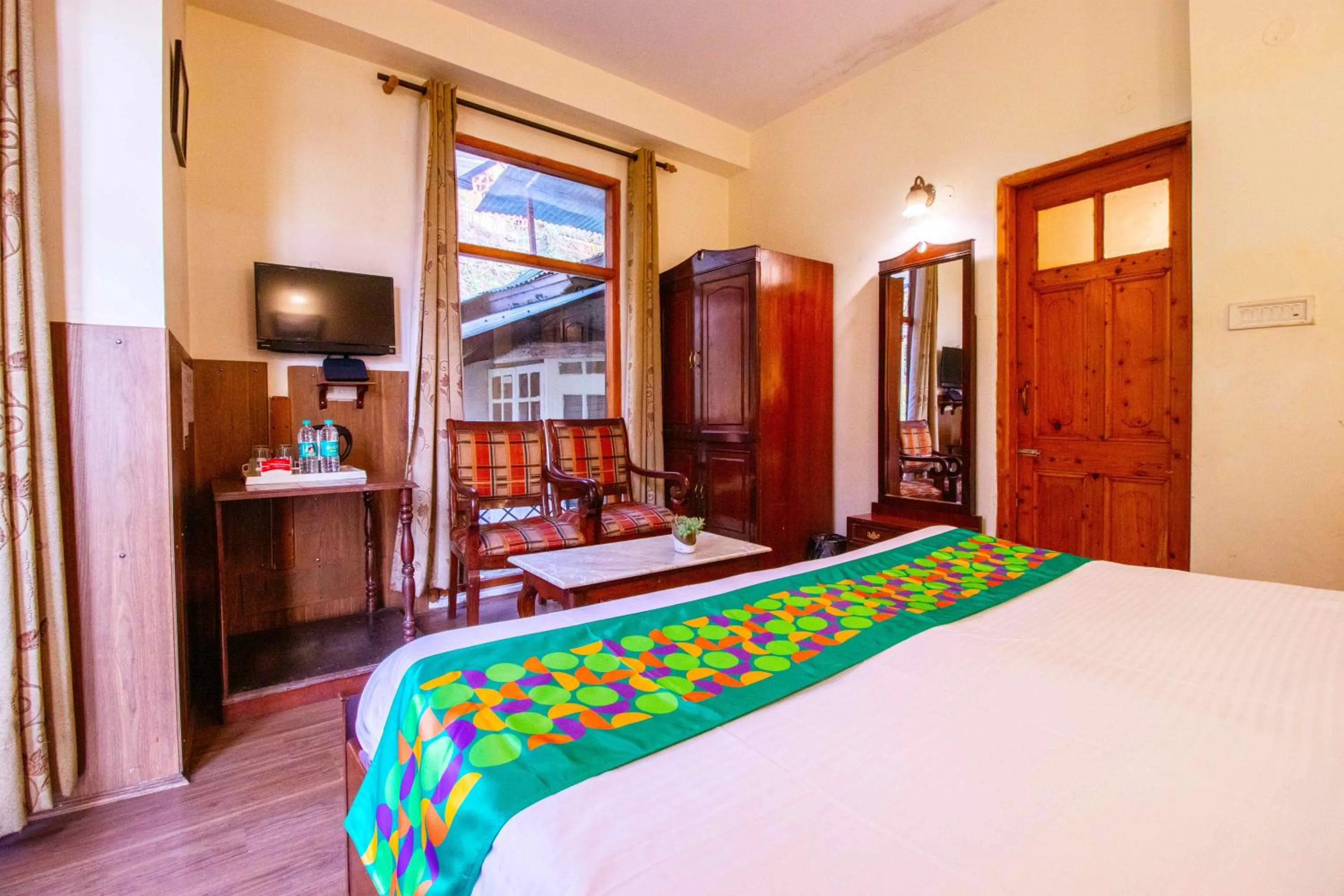 Bedroom, Bed in Treebo The Alpine Heritage Residency