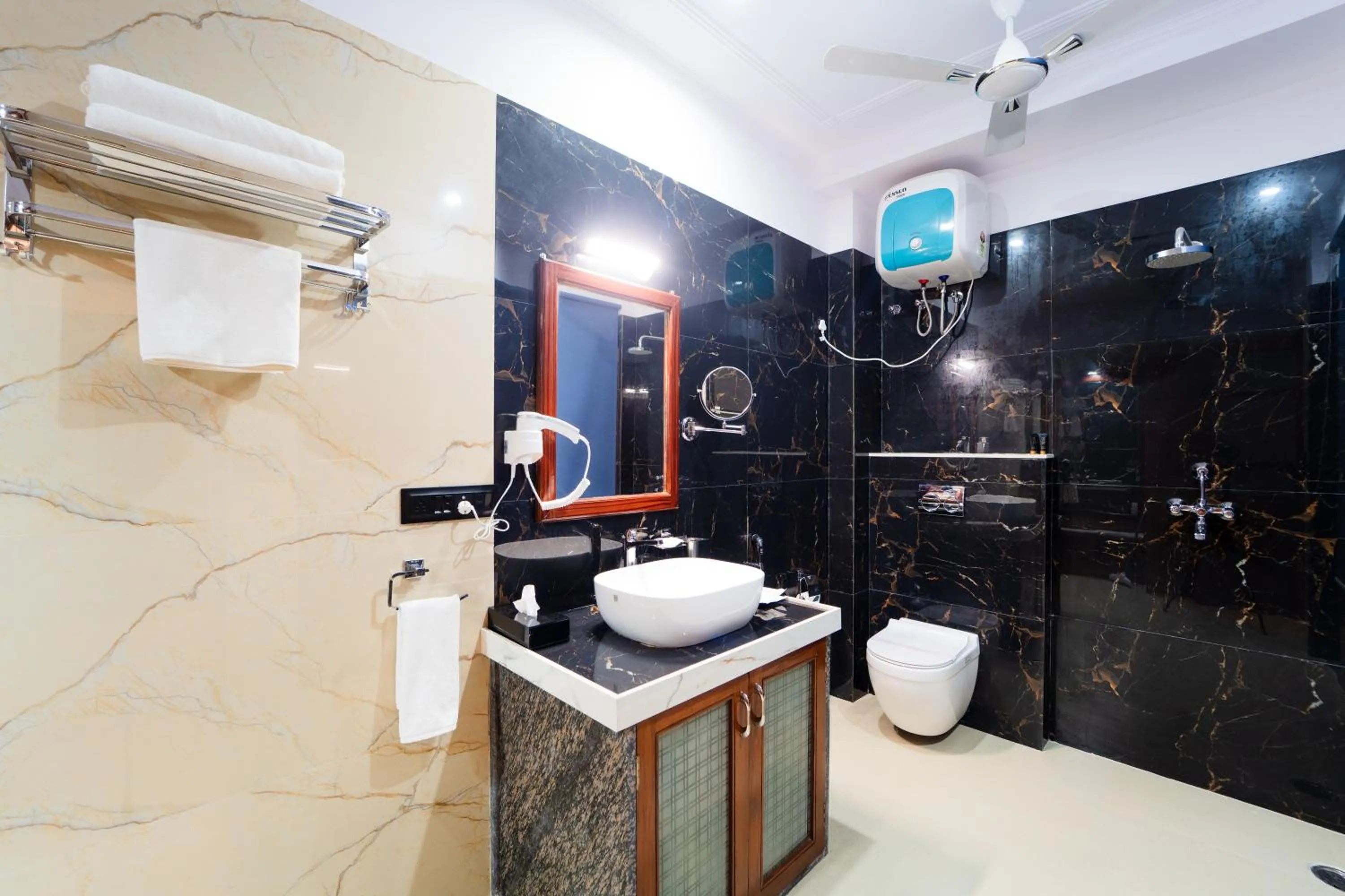 Shower in The Kurki Heritage