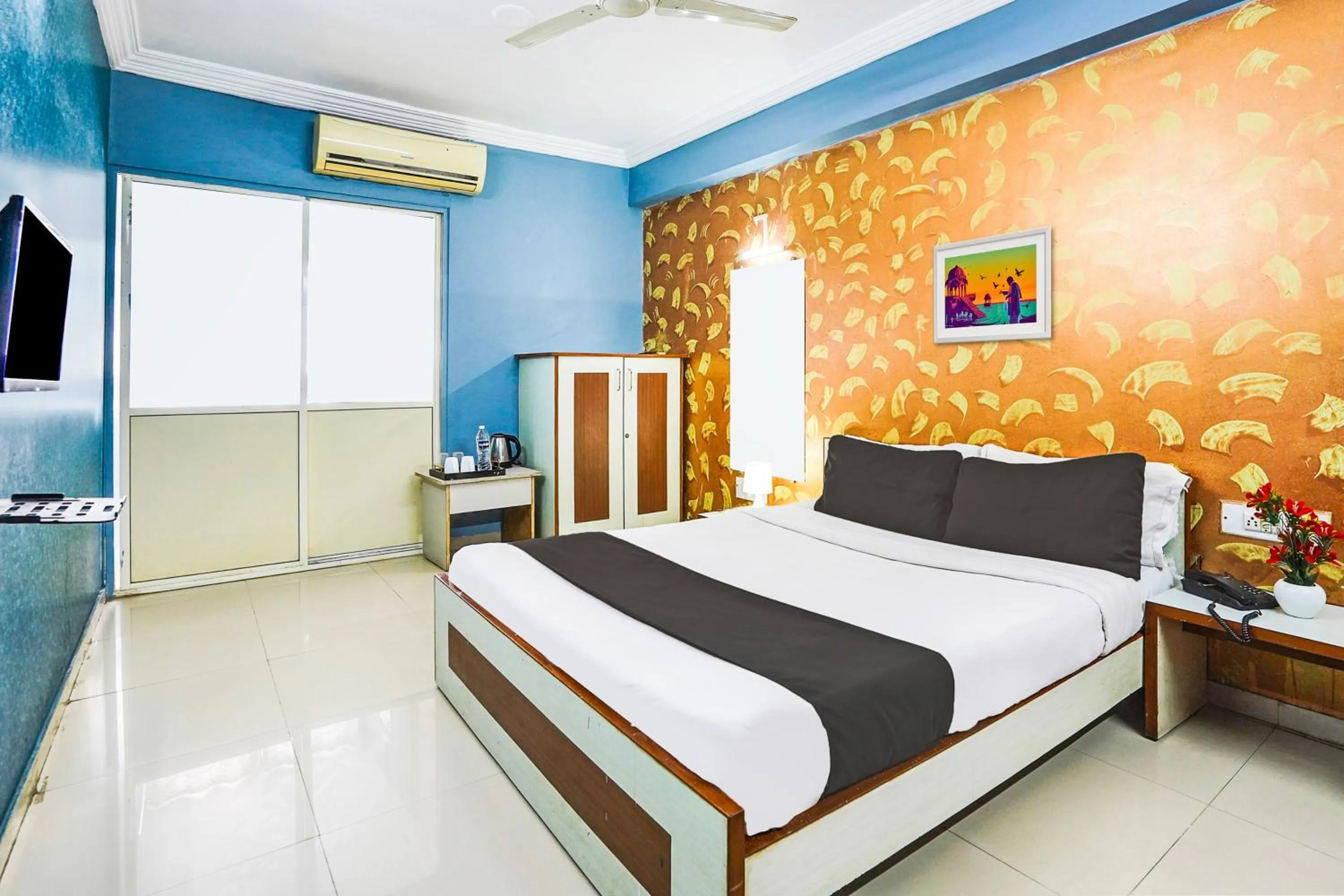 Bedroom, Bed in Hotel O Vibrant Residency
