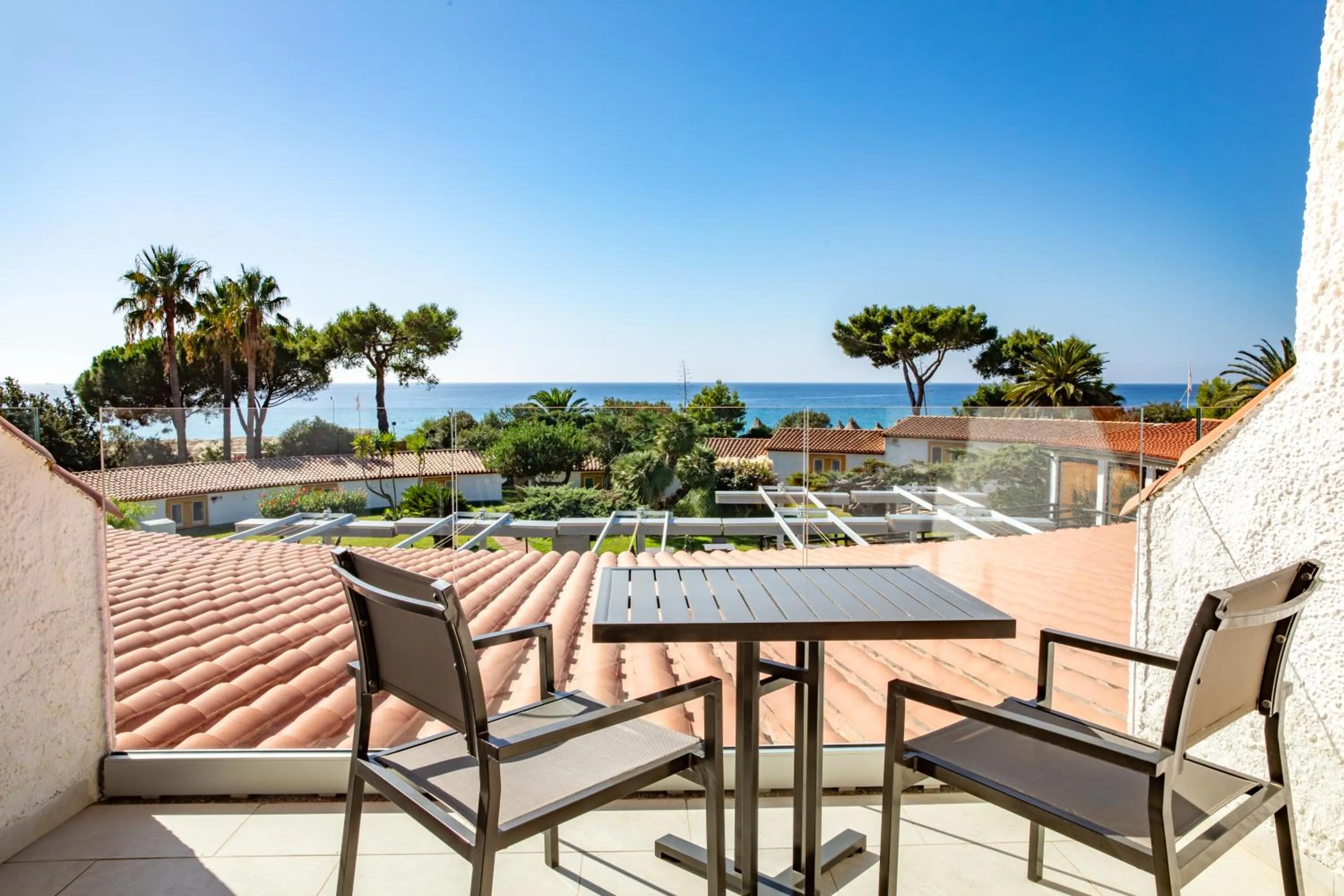 Sea view in Cormoran Hotel & Residence