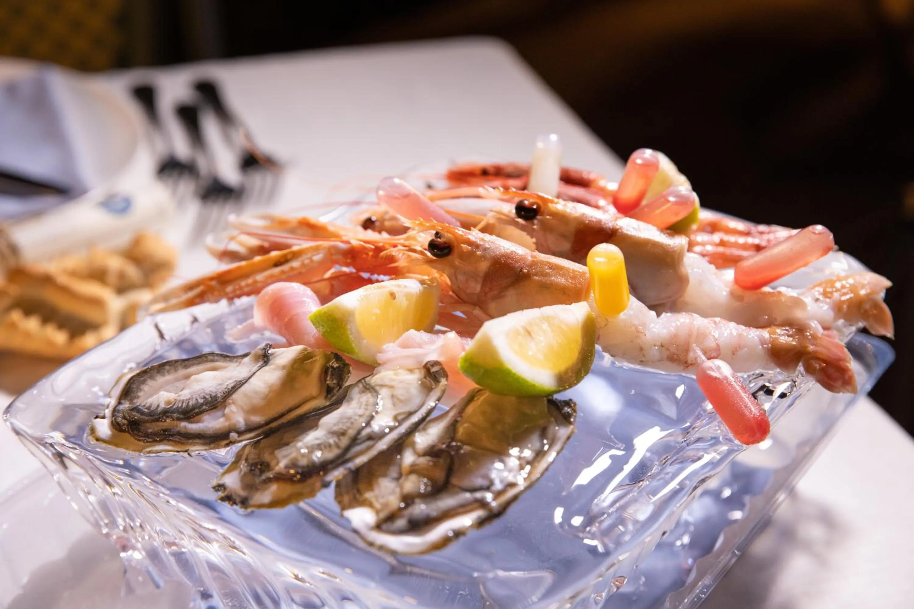 Food in Cormoran Hotel & Residence