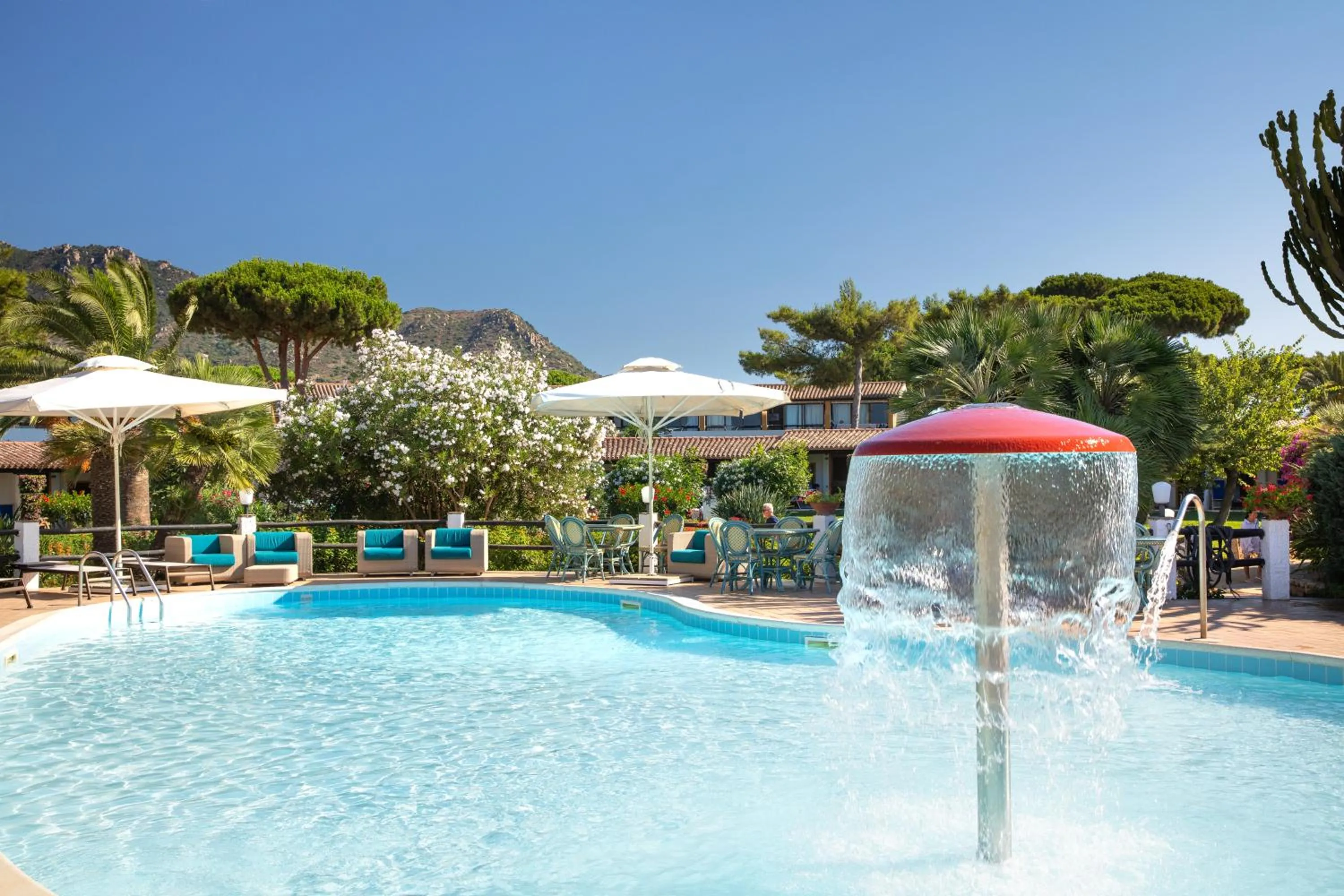 Day in Cormoran Hotel & Residence