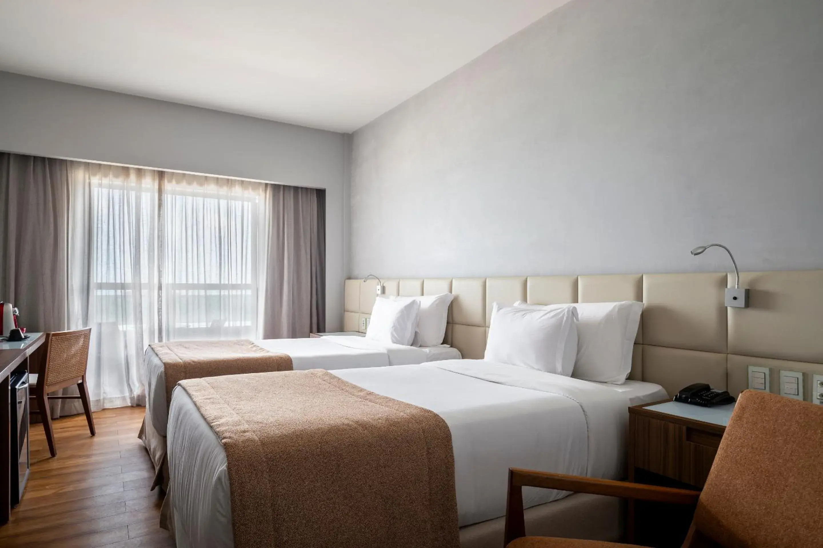 Twin Room with Sea View in Hotel Gran Marquise Twin Room with Sea View in Hotel Gran Marquise