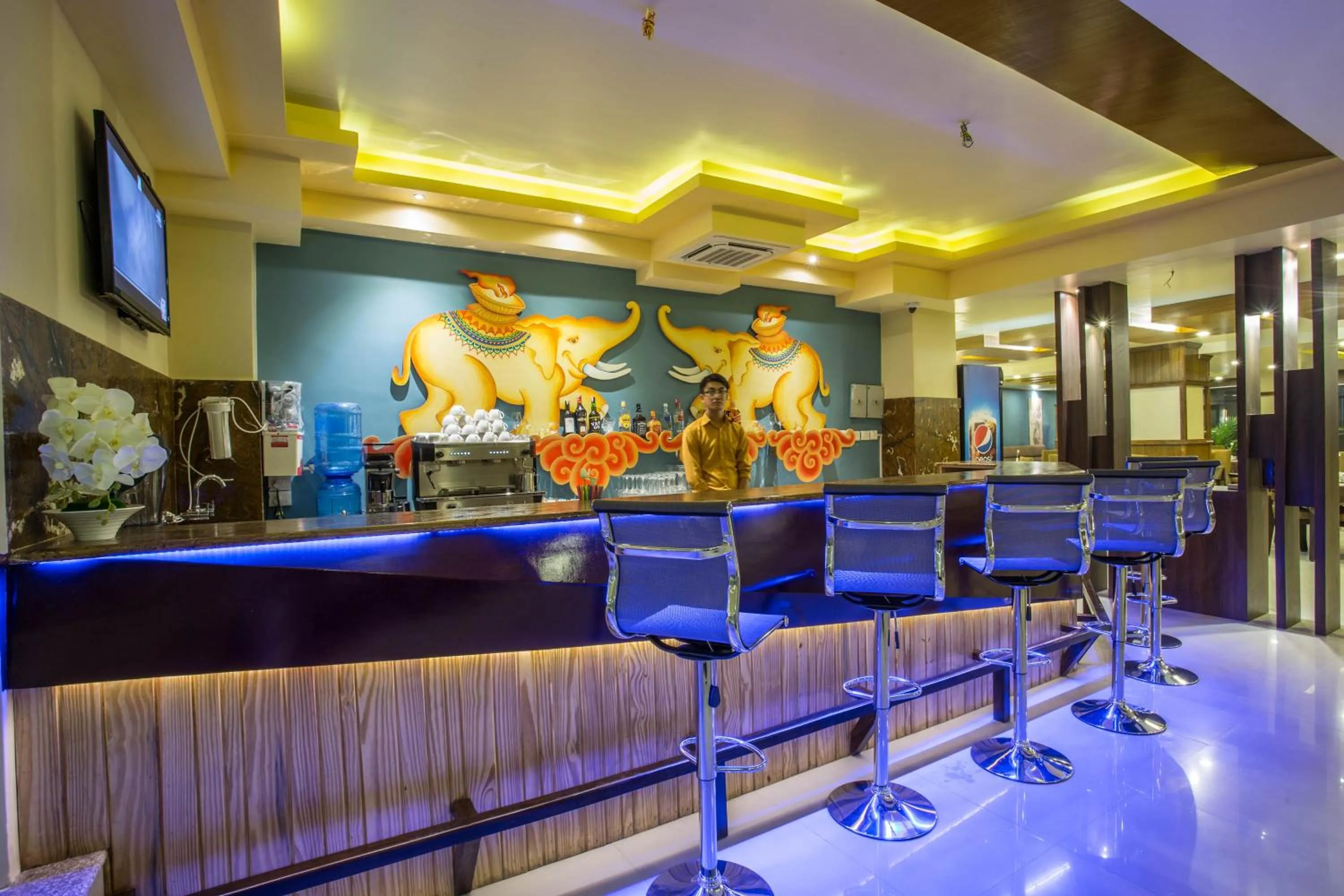 People in Yatri Suites and Spa