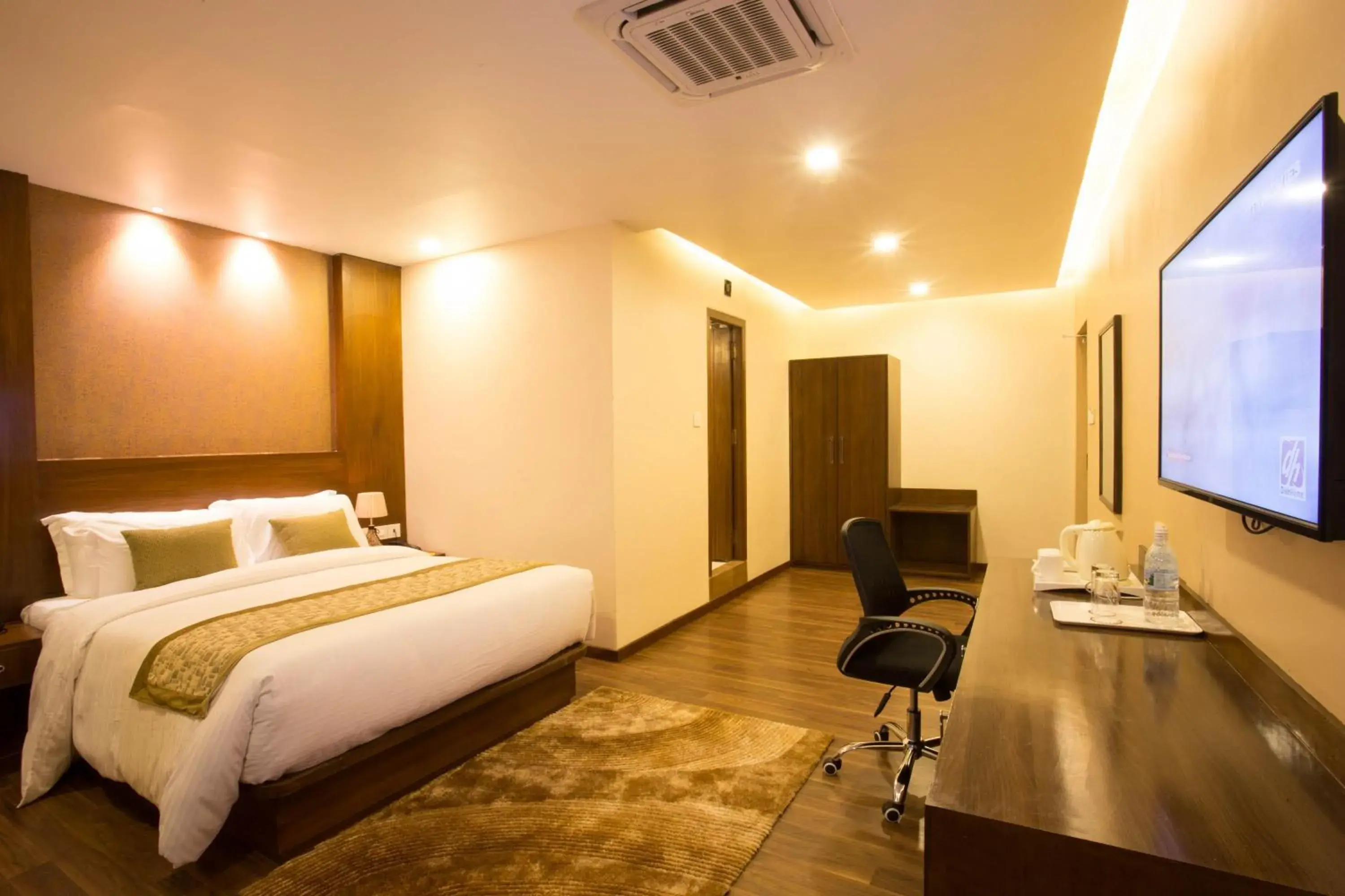 Deluxe Double or Twin Room in Yatri Suites and Spa Deluxe Double or Twin Room in Yatri Suites and Spa