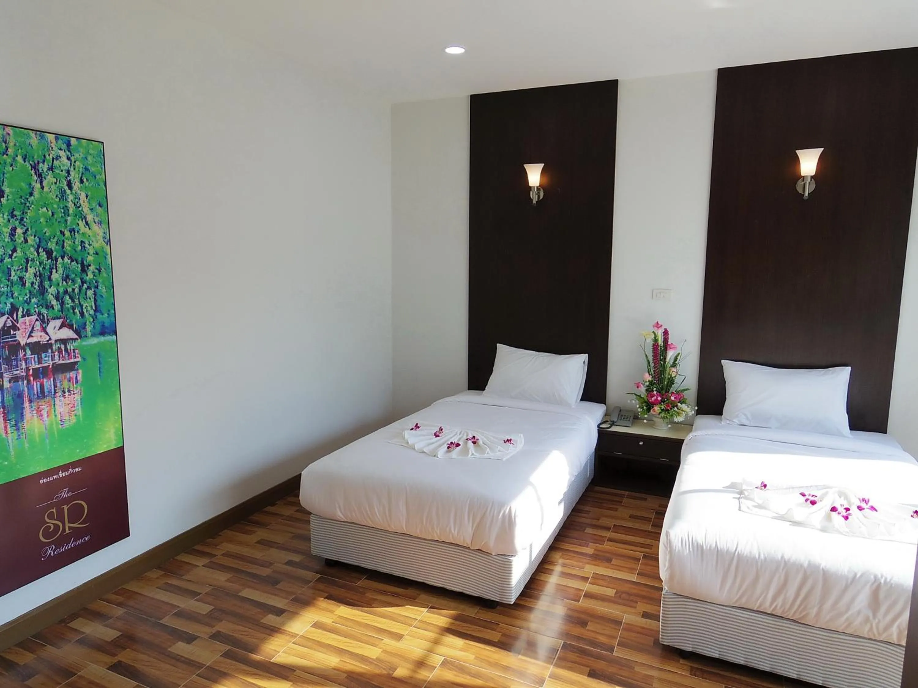 Bedroom, Bed in The SR Residence Lampang