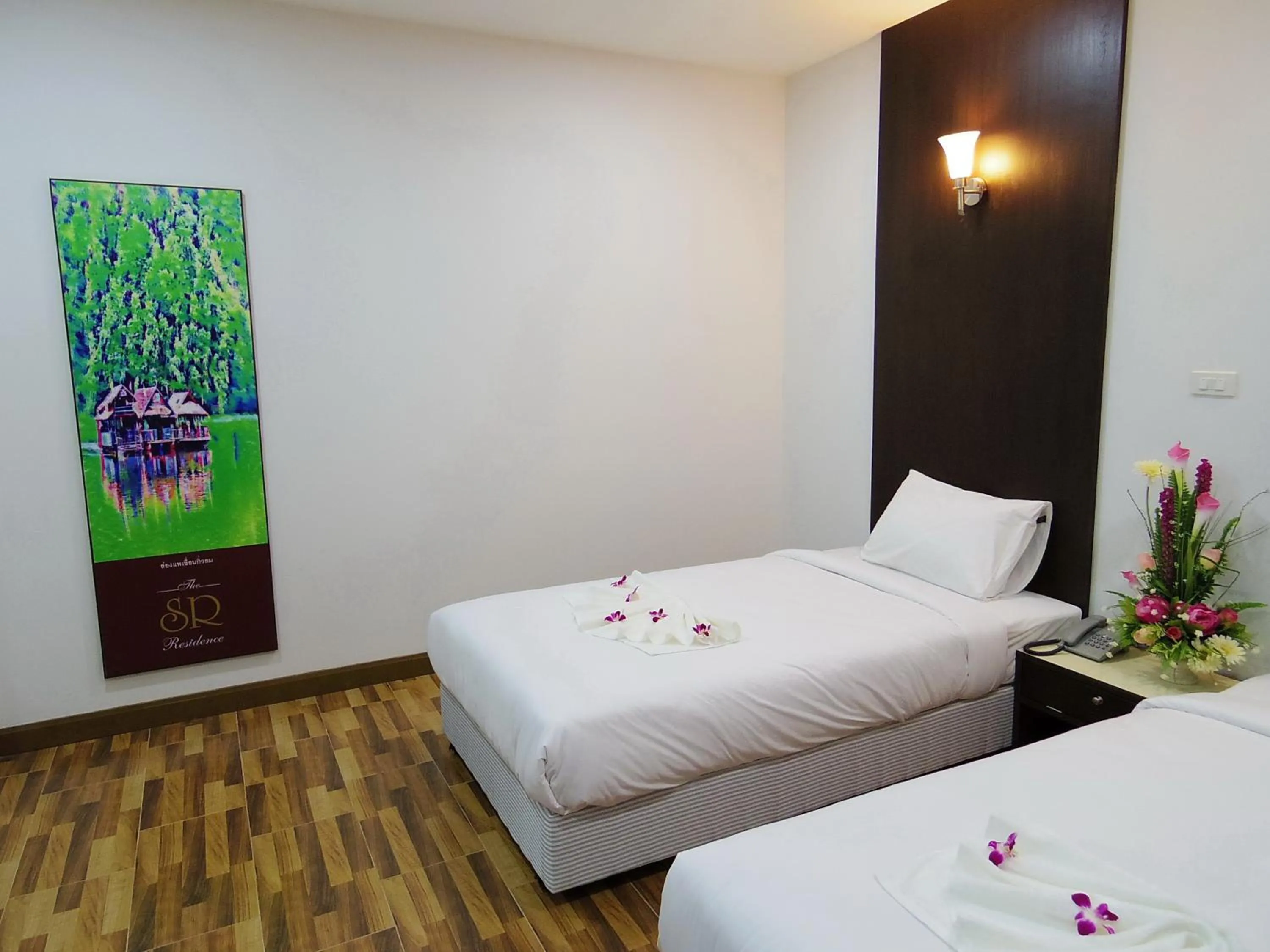 Bedroom, Bed in The SR Residence Lampang