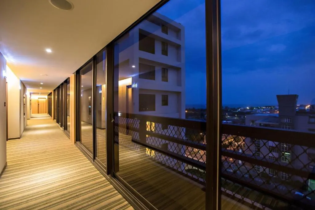 Night in Kaishen Starlight Hotel