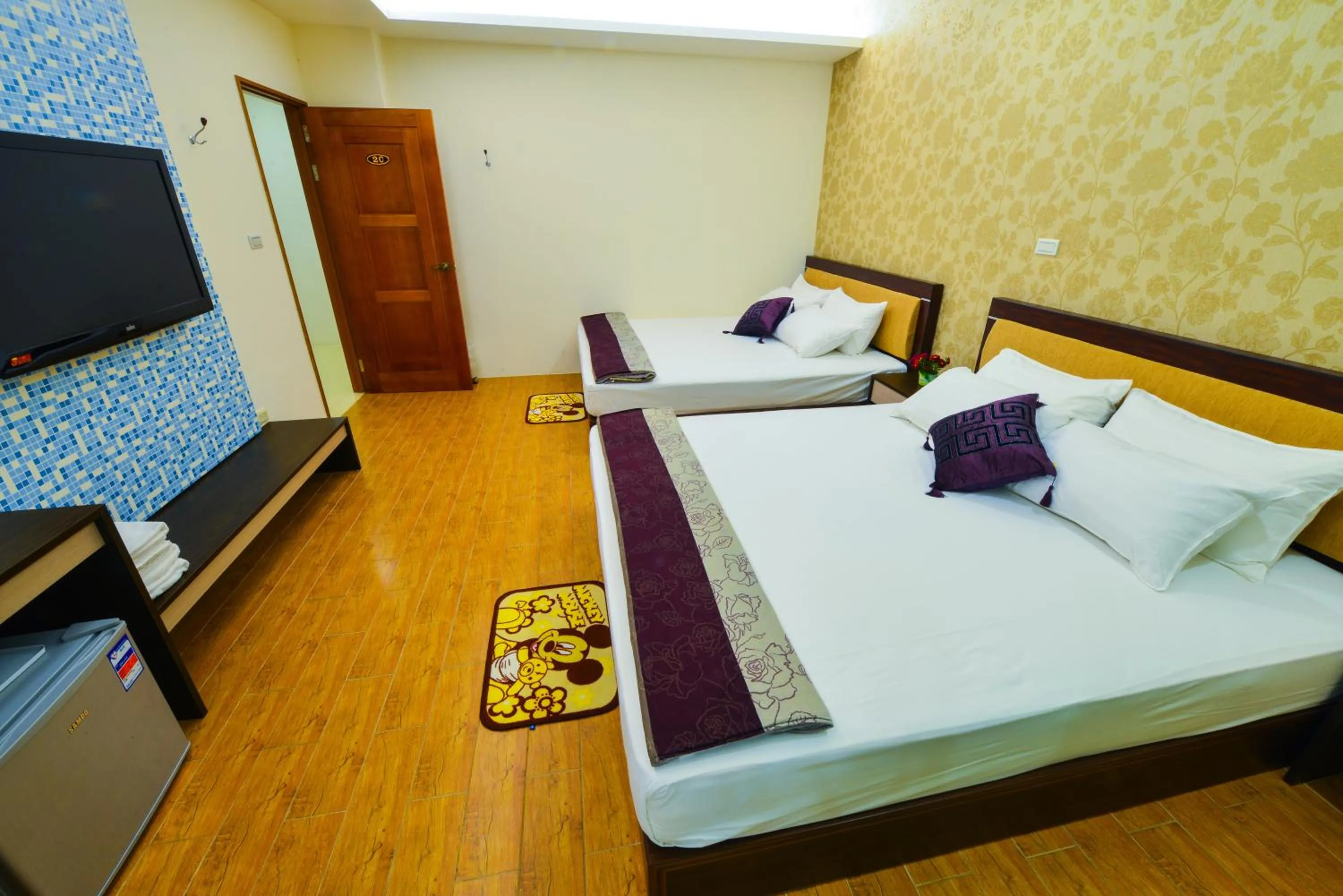 bunk bed, Bed in 海角203民宿