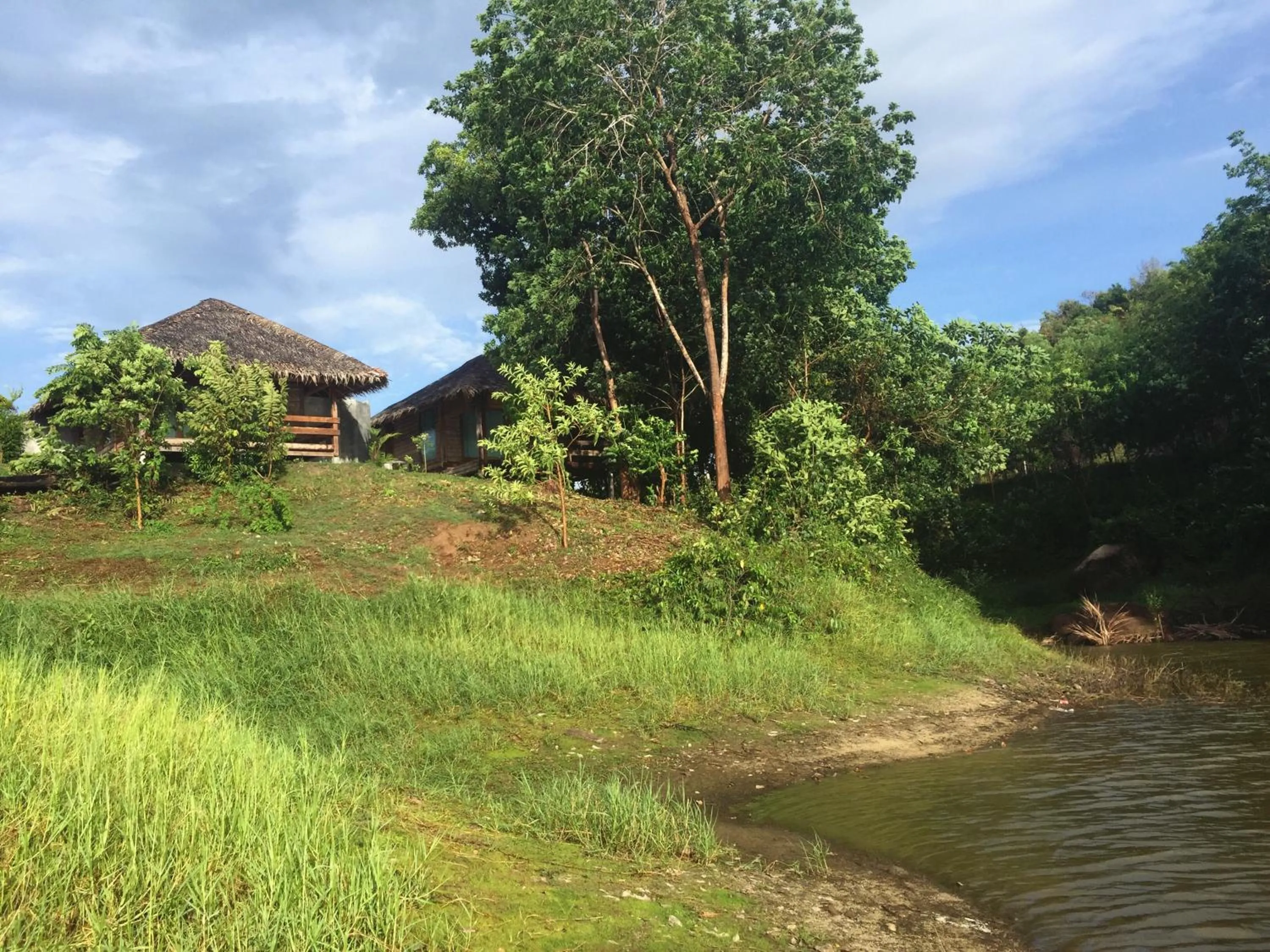 Facade/entrance in Thap Pala Cottage