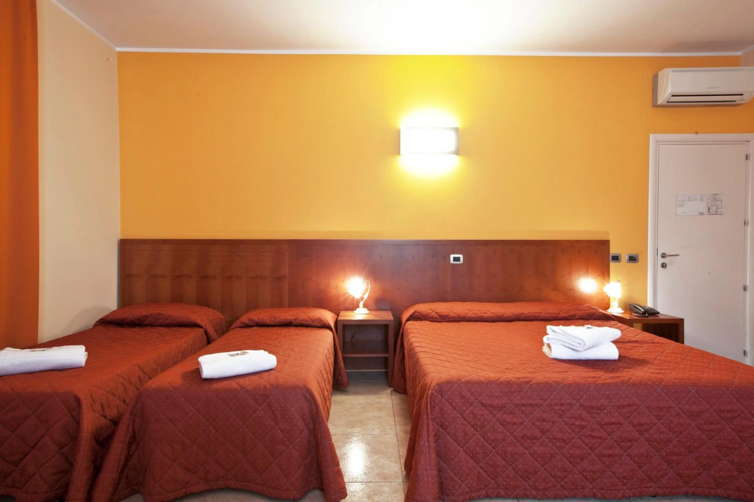 Bedroom in Hotel San Martino
