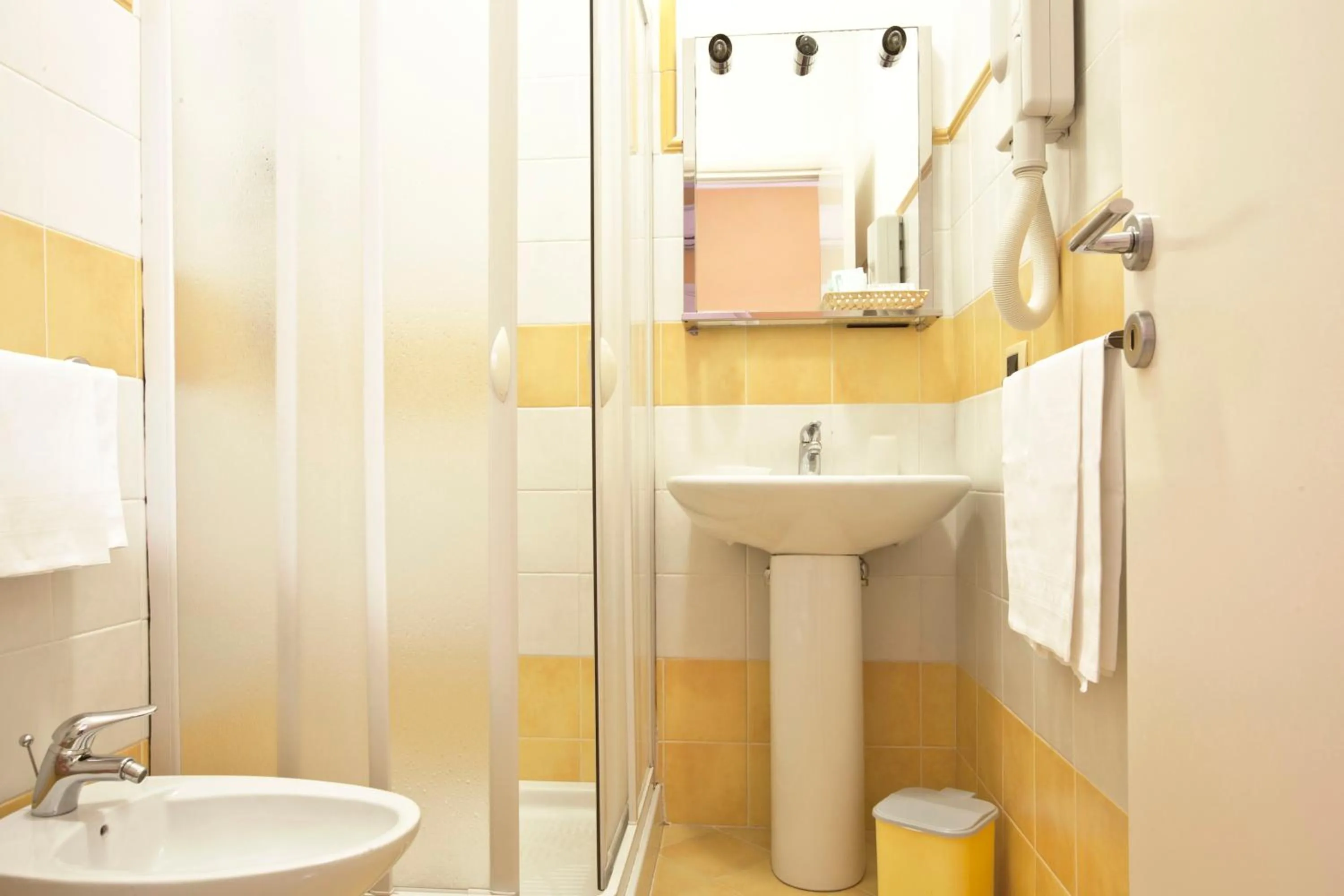 Bathroom in Hotel San Martino