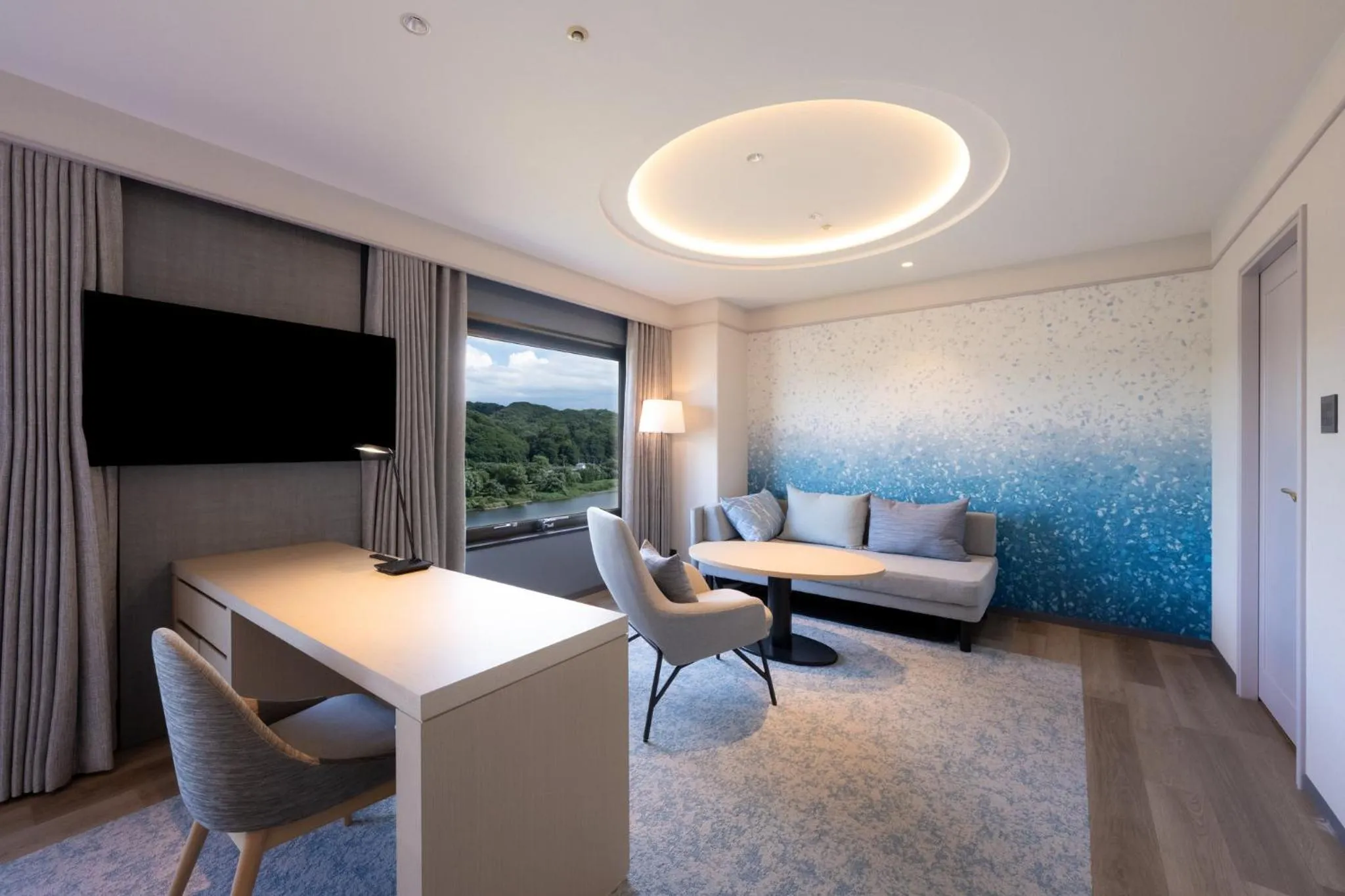 Photo of the whole room in ANA Holiday Inn Iwate Kitakami by IHG