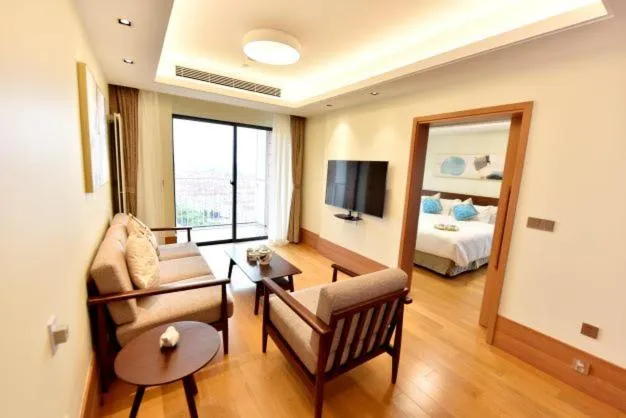 Living room, Bed in Green Court Place Jingqiao Middle Ring Shanghai