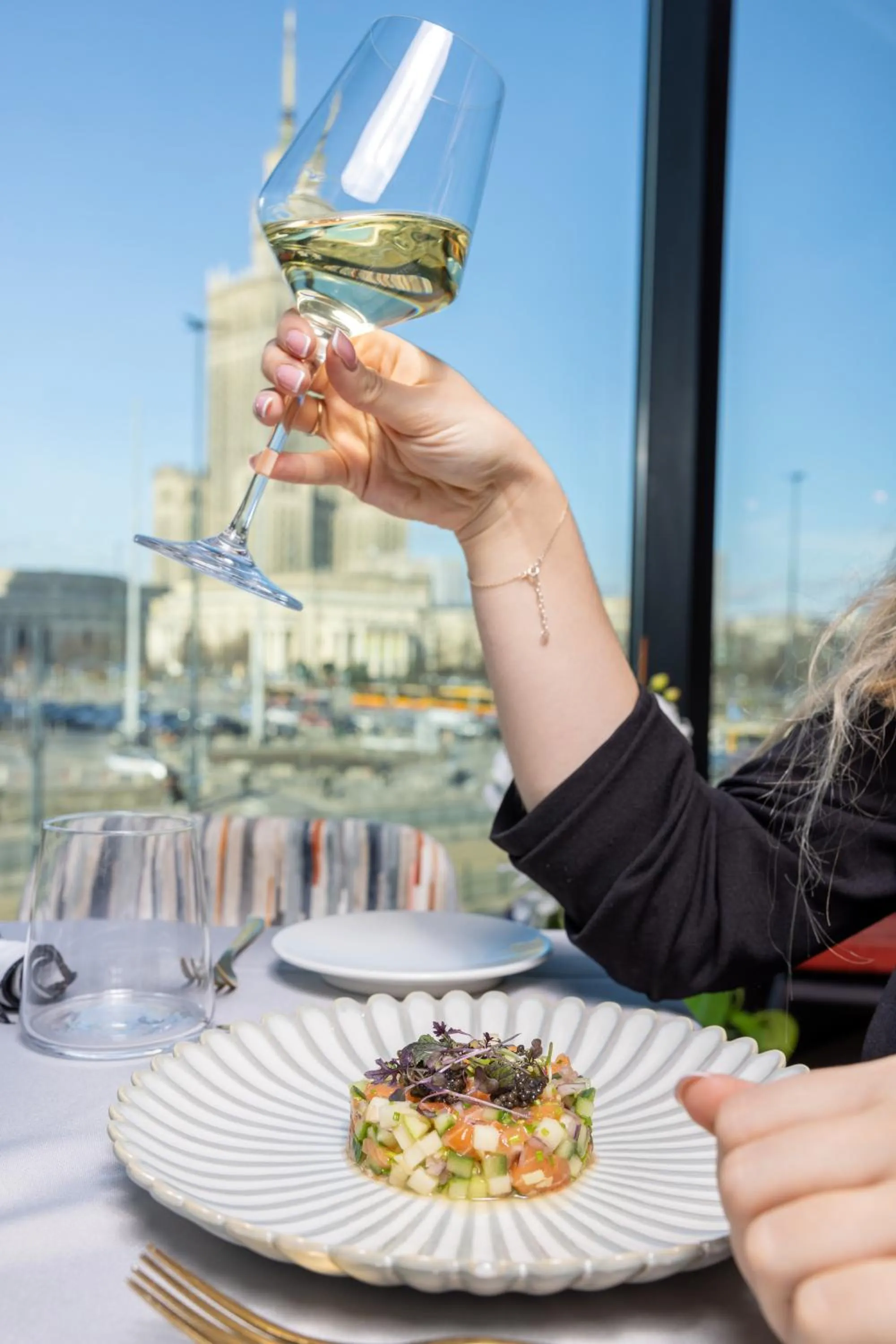 Restaurant/places to eat in Warsaw Presidential Hotel