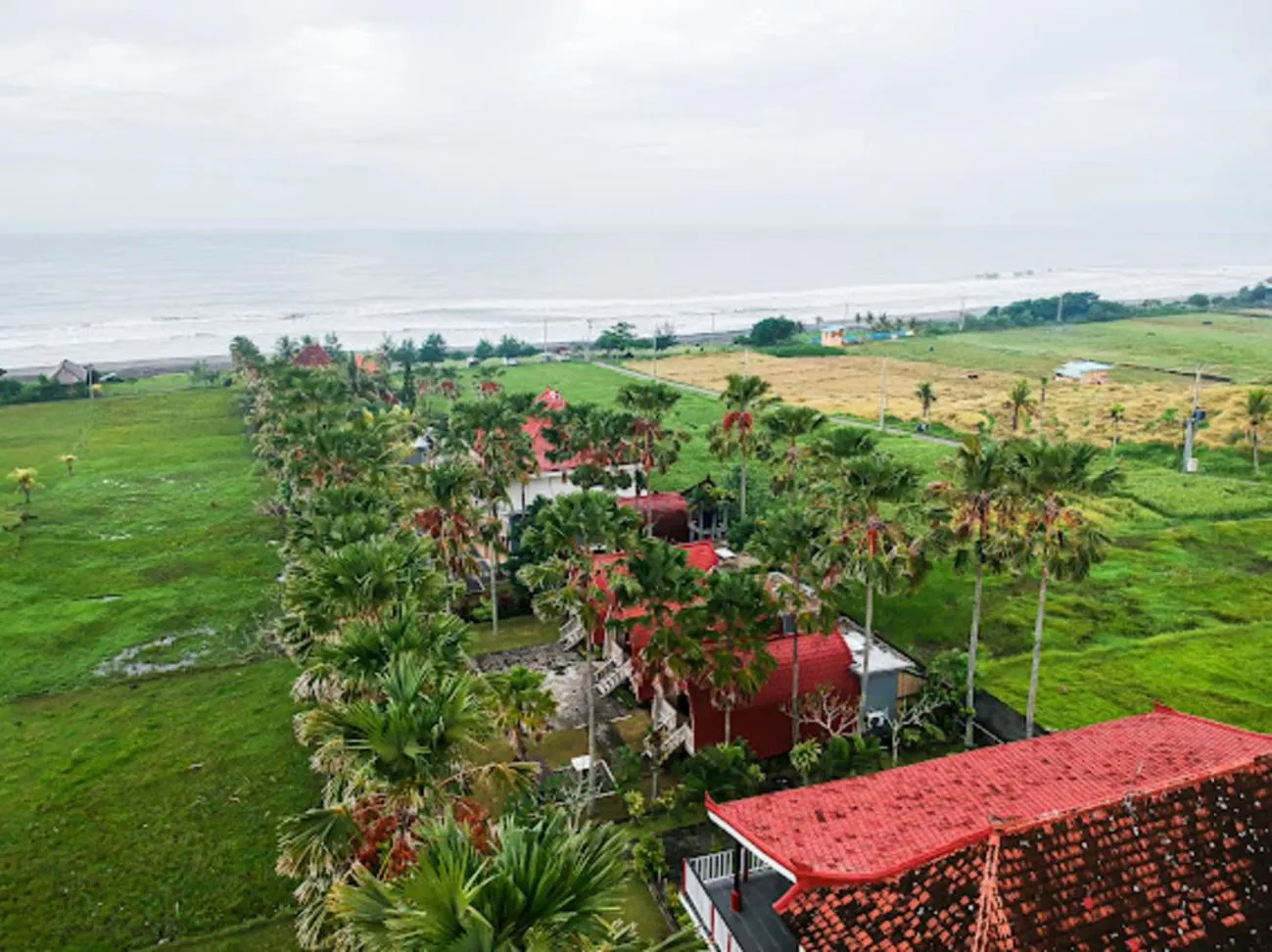 Arton Resort & Beach Club