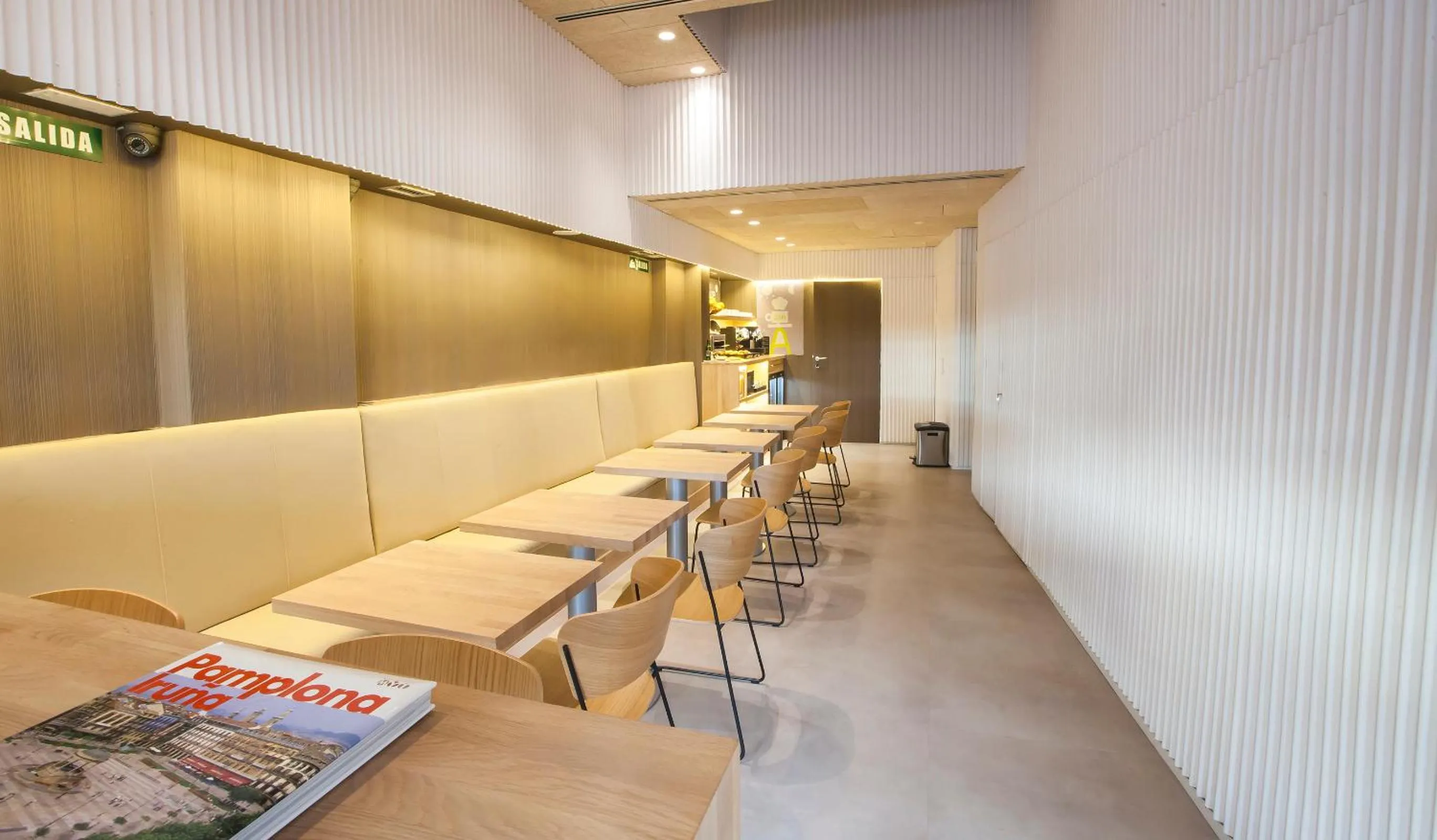 Lounge or bar in Hotel A Pamplona