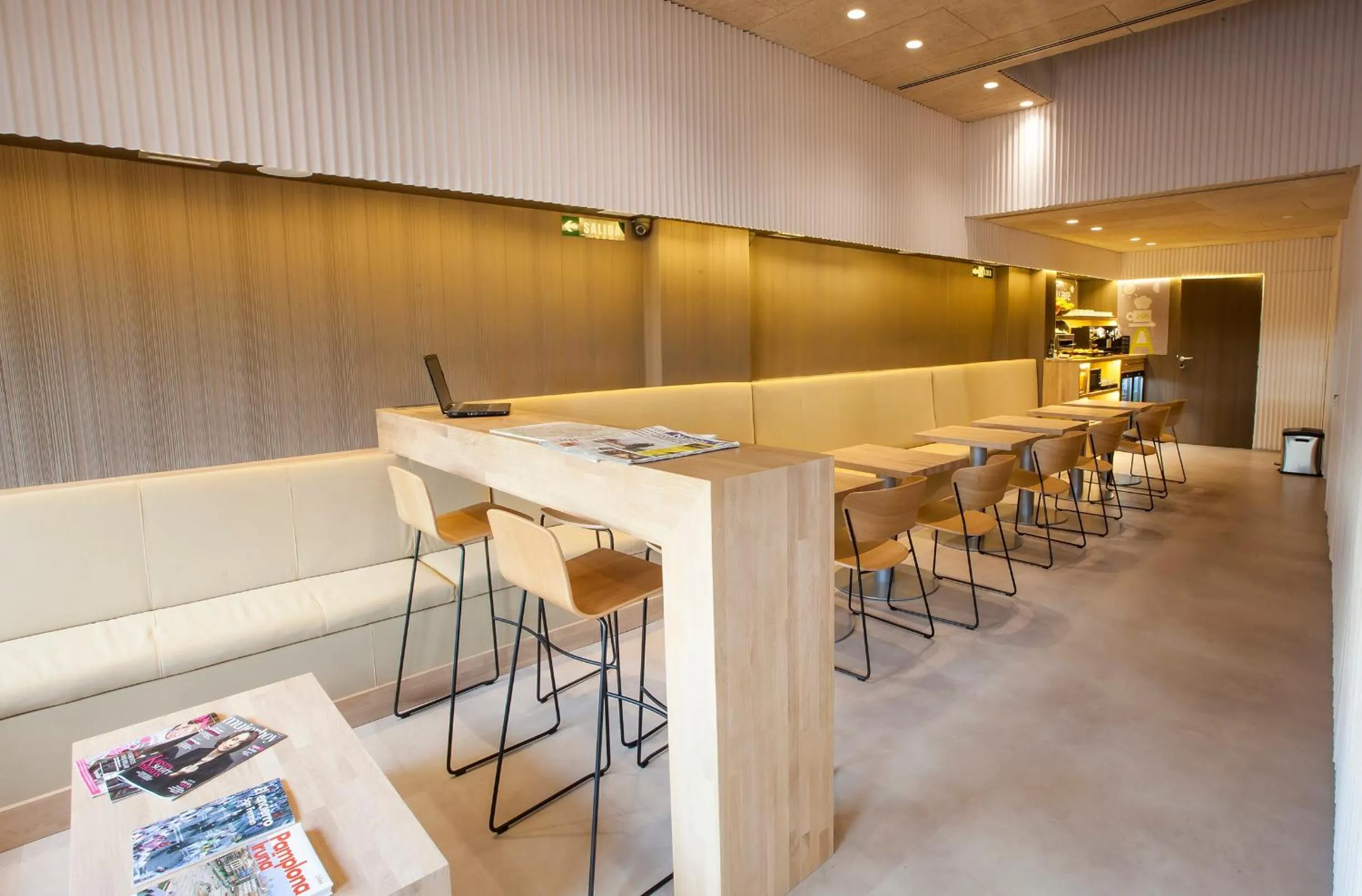 Lounge or bar in Hotel A Pamplona